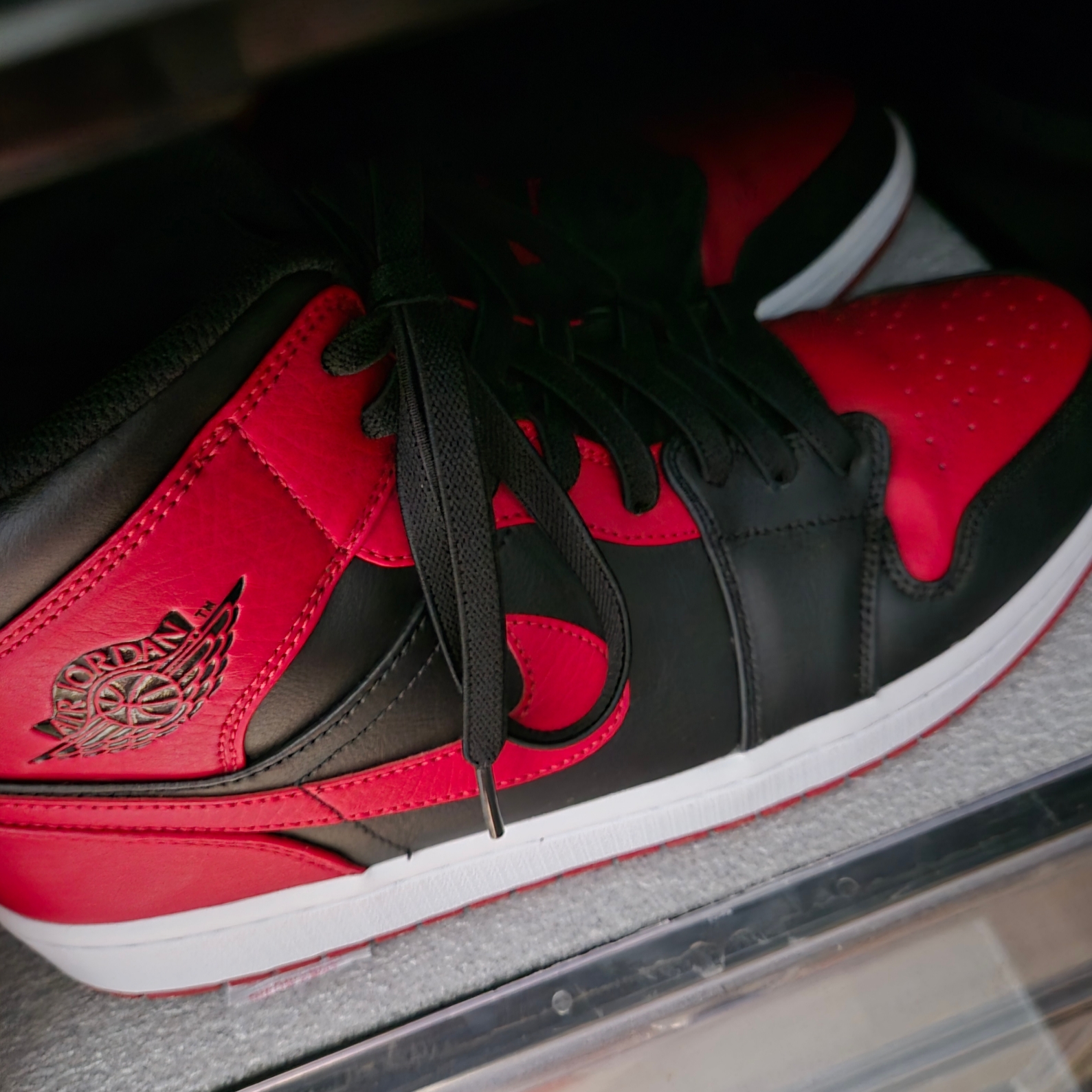 Jordan 1 Mid Bred Banned 2020 착용 스타일
