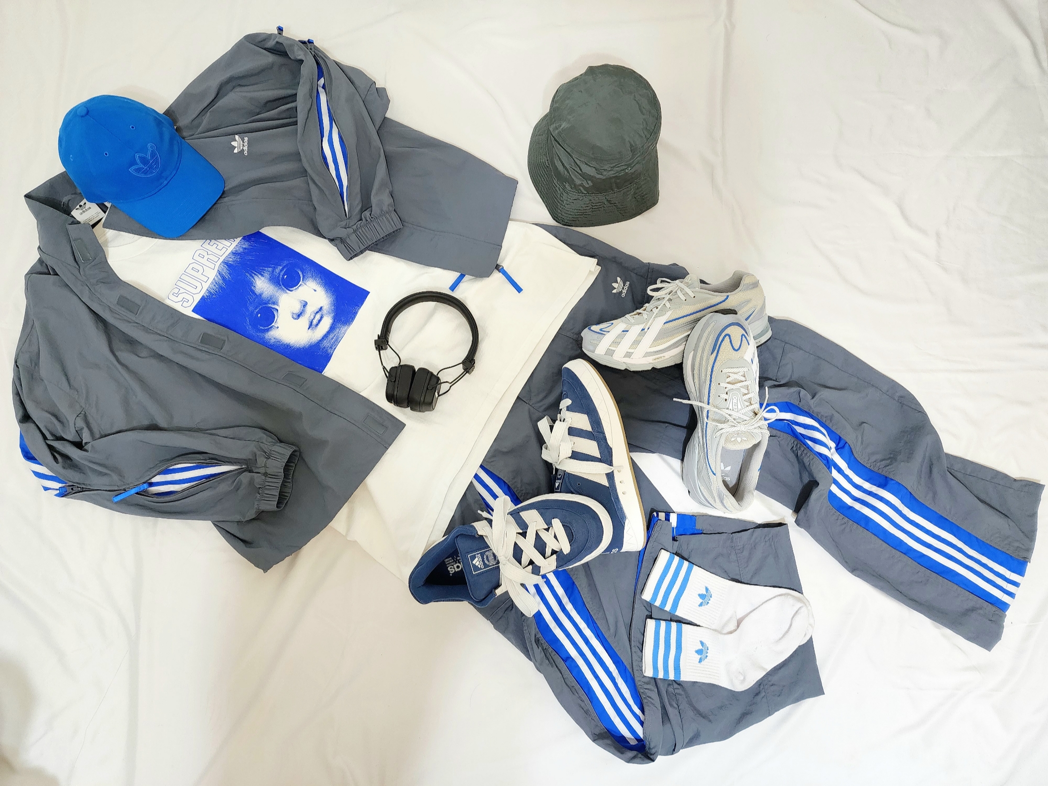 Adidas x Ordinary People Track Jacket Onix - KR Sizing, Adidas x Ordinary People Track Pants Onix - KR Sizing 착용 스타일 - 3