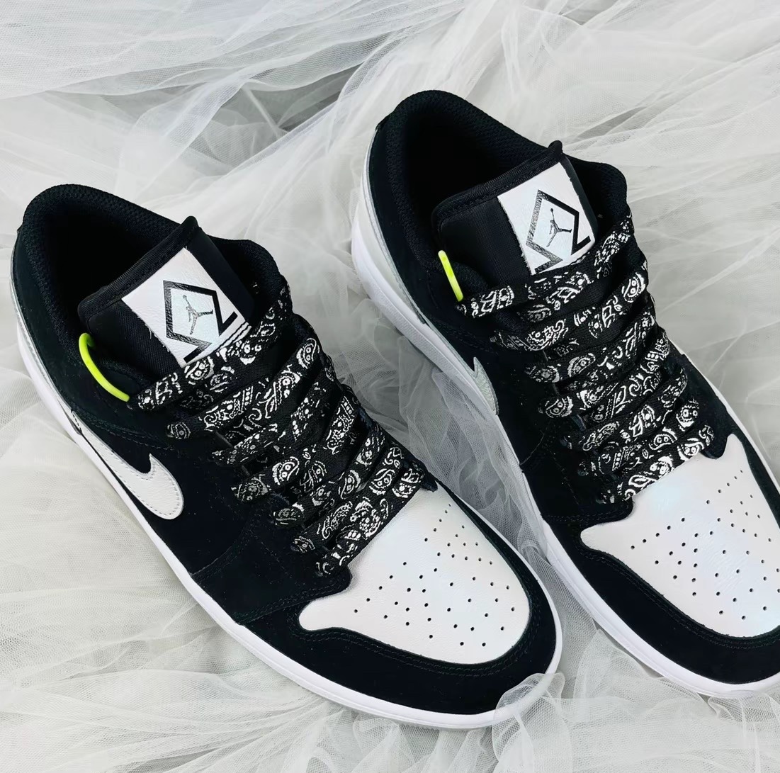 Jordan 1 Low SE Diamond 착용 스타일