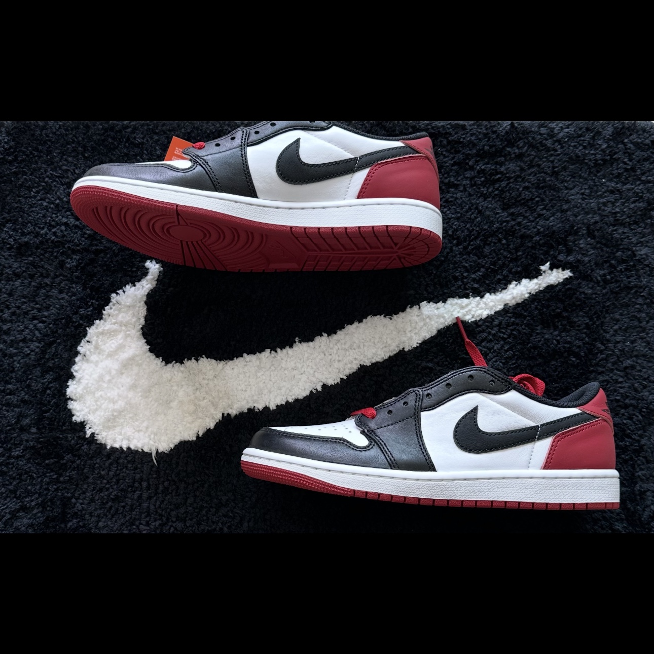 Jordan 1 Retro Low OG Black Toe 착용 스타일 - 2