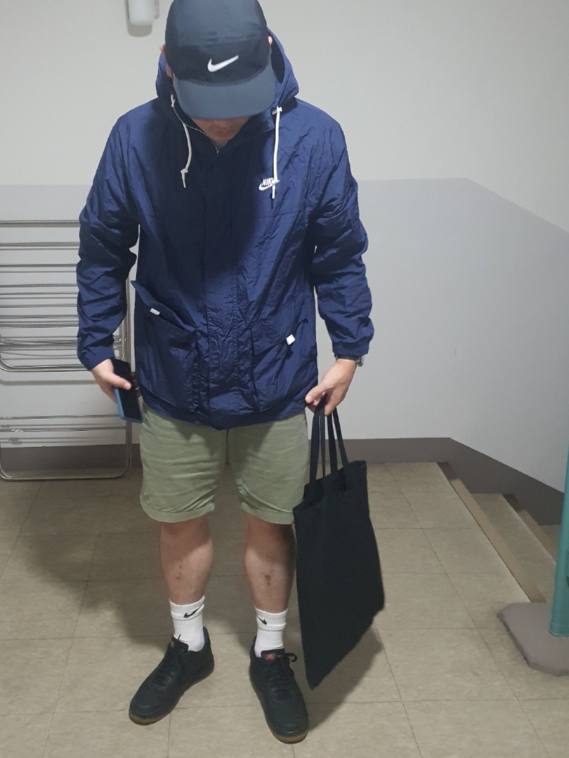 Nike Dri-Fit Adv Fly Unstructured Reflective Design Cap Black, Nike Club Bowline Jacket University Gold - Asia 착용 스타일