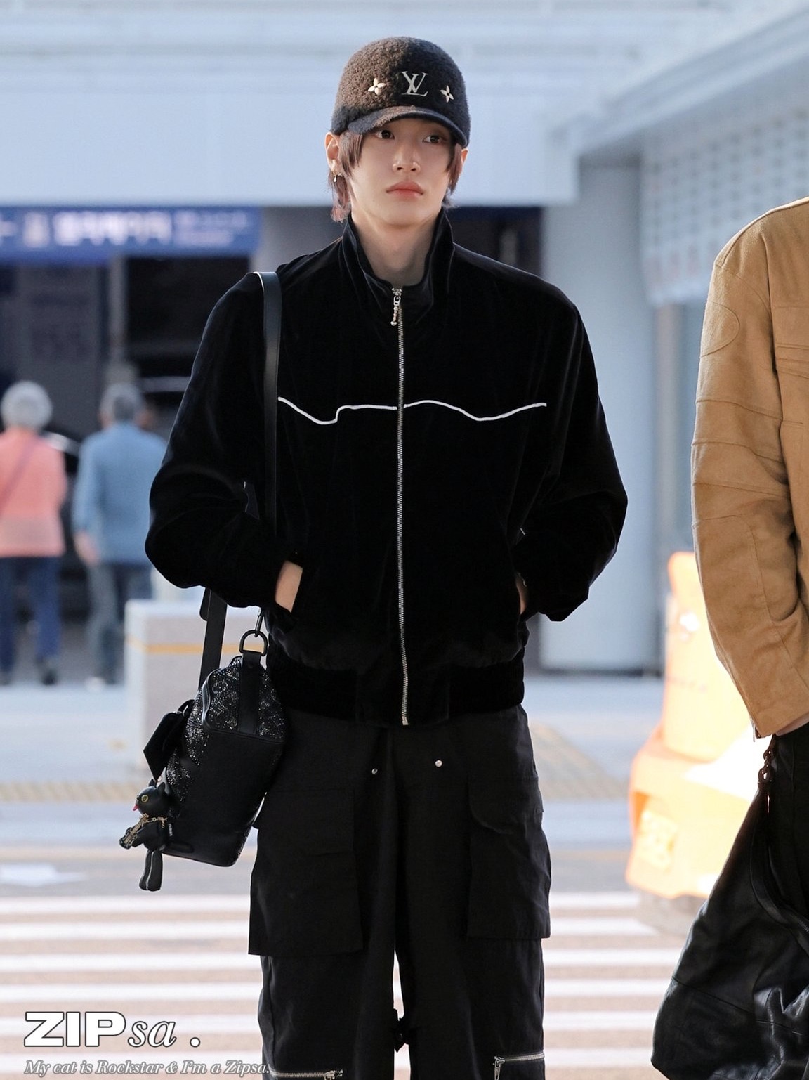 ERL Vamp Skate Shoe Pirate Black 착용 스타일 - 2
