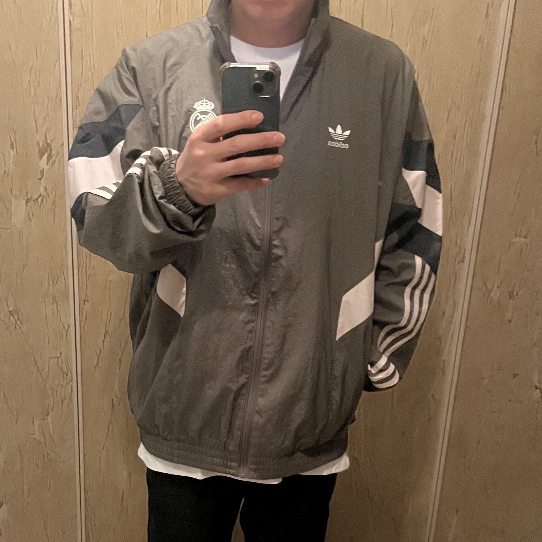 Adidas Real Madrid Originals Track Top Charcoal Grey - KR Sizing 착용 스타일