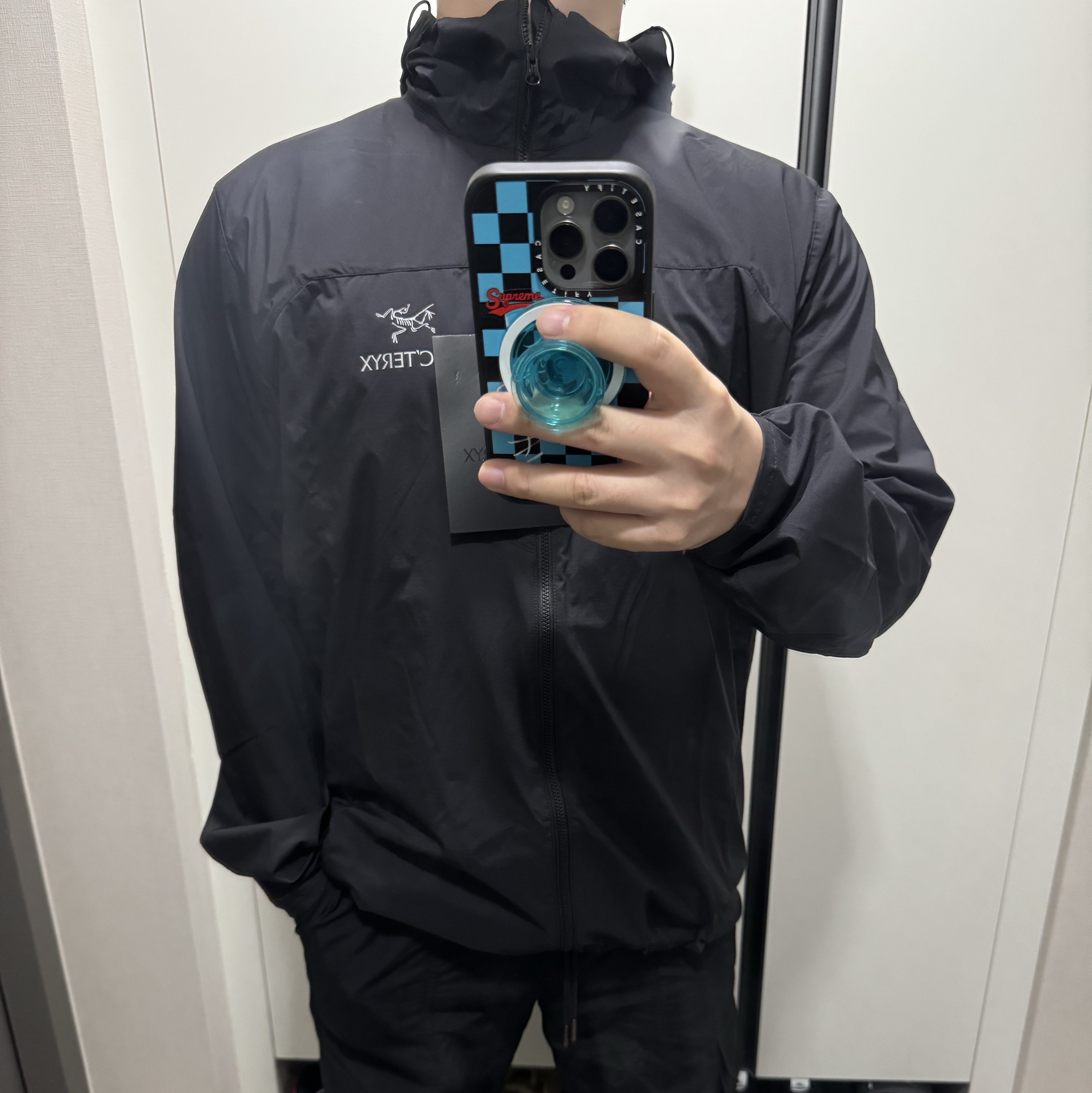 Arc'teryx Squamish Hoody Black 착용 스타일