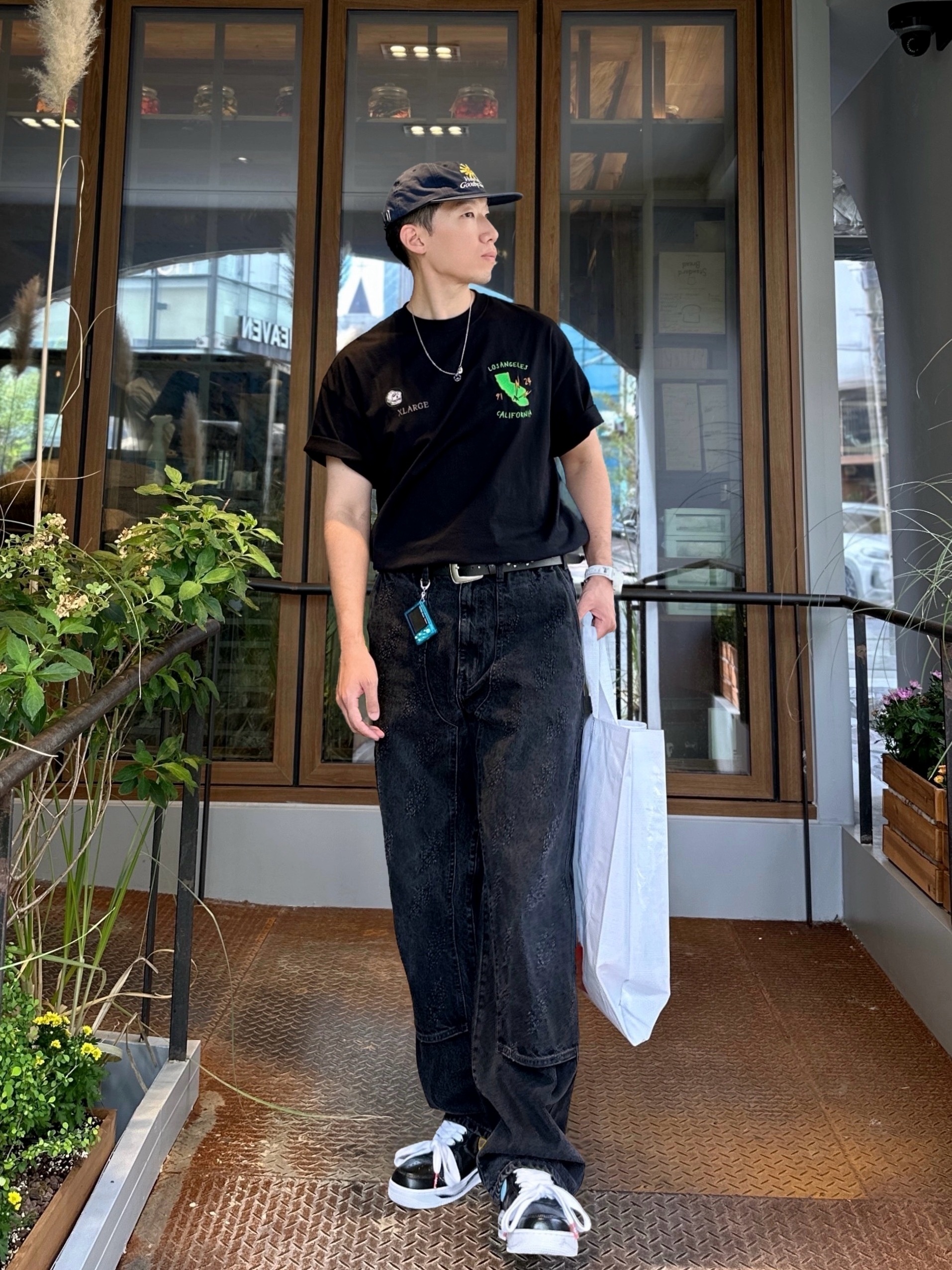 Nike x Peaceminusone Air Force 1 Low Para-Noise 3.0 Black and Multicolor, HS x Hank Relaxed Fit Cap Navy 착용 스타일