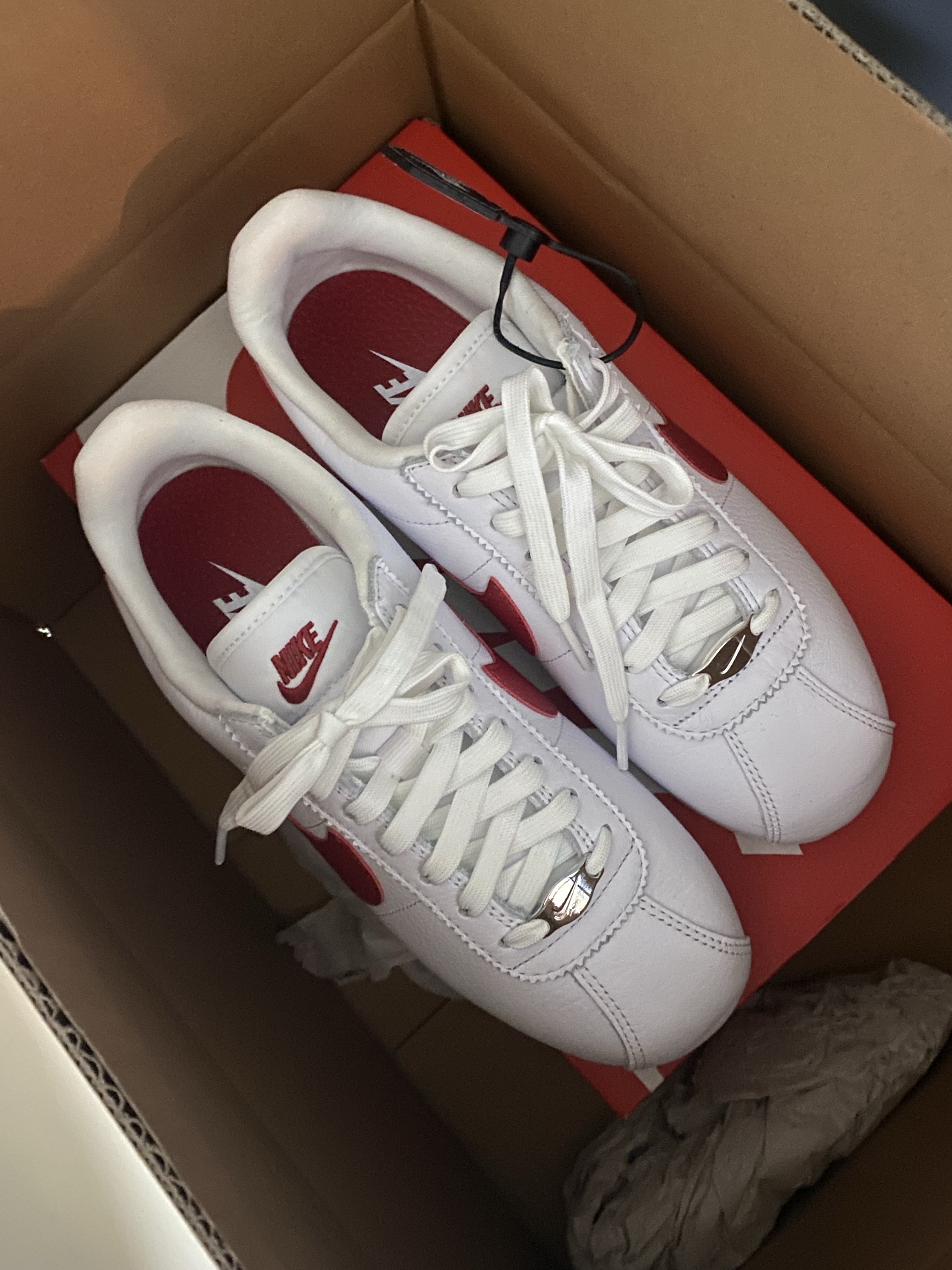 Nike Cortez Varsity Red White & Blue 착용 스타일