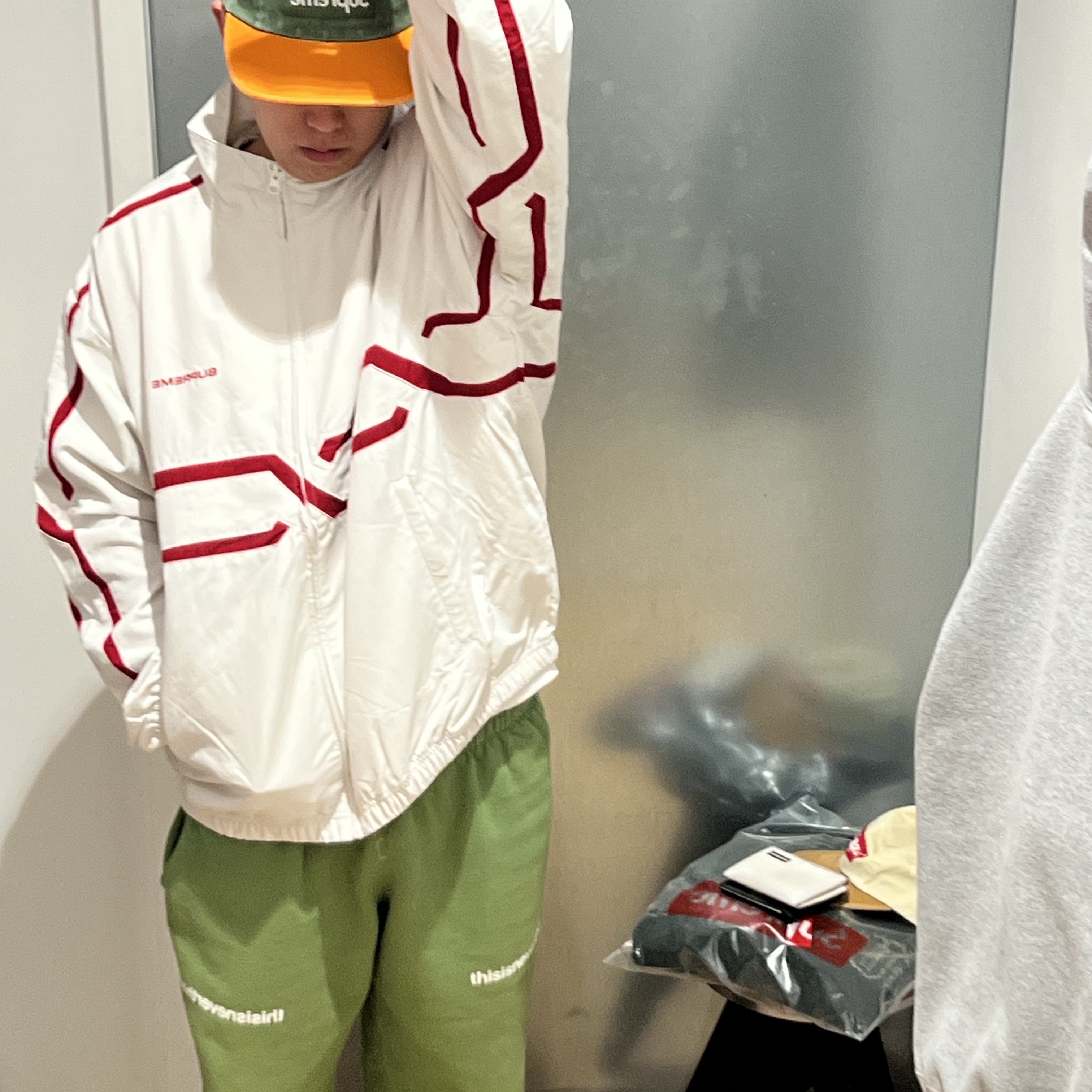 Supreme Inset Link Track Jacket Light Grey - 24SS 착용 스타일
