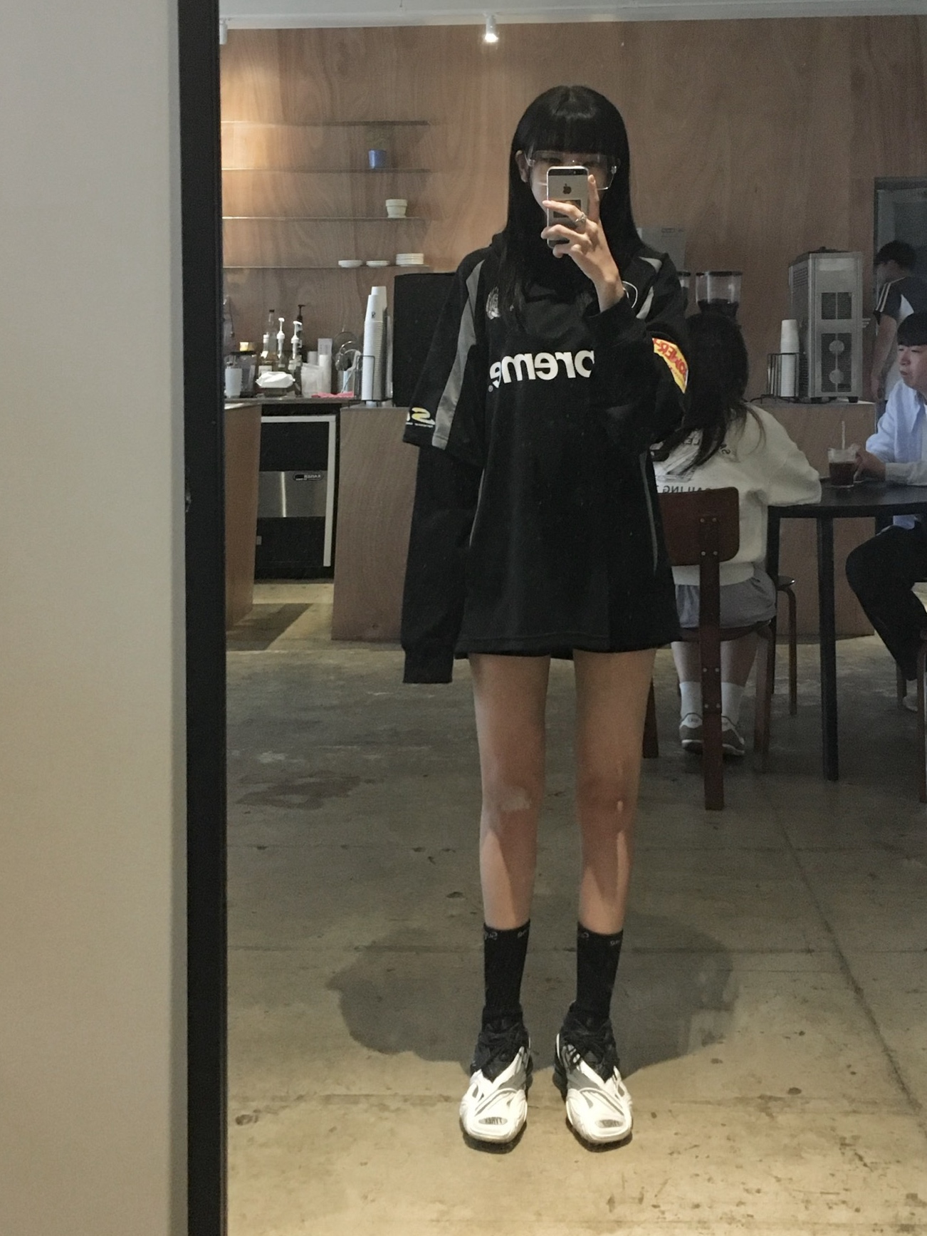 Supreme Hooded Soccer Jersey Black - 23FW, (W) Balenciaga Tyrex Sneakers Black White 착용 스타일