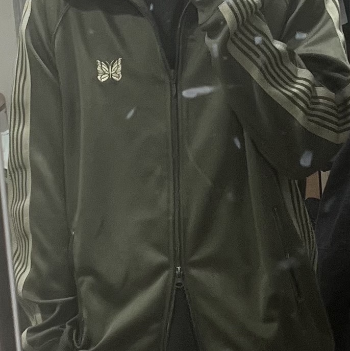 Needles x LHP Track Jacket Poly Smooth Olive 착용 스타일