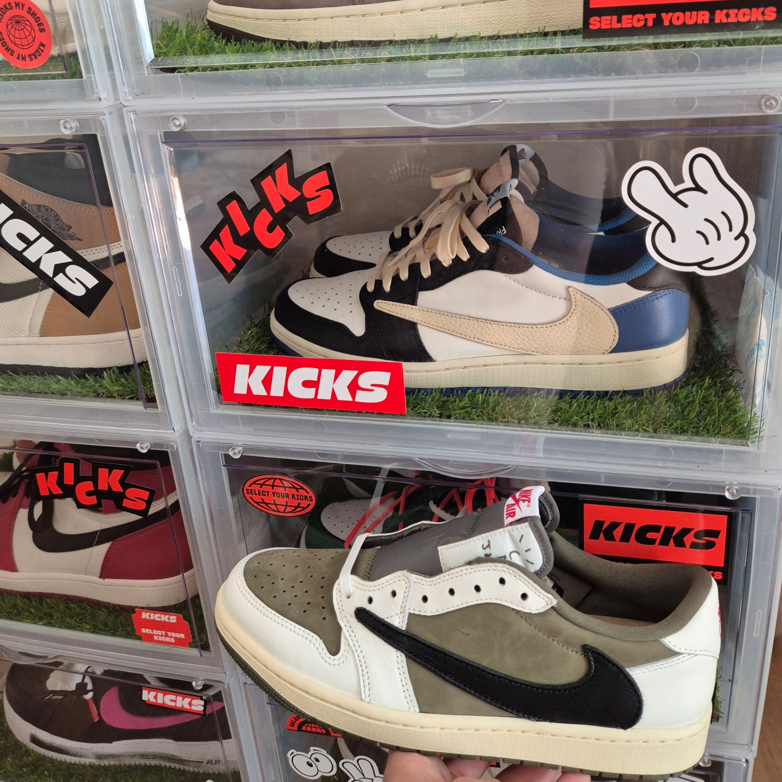 Jordan 1 x Travis Scott Retro Low OG SP Reverse Olive, Jordan 1 x Travis Scott x Fragment Retro Low OG SP Military Blue 착용 스타일