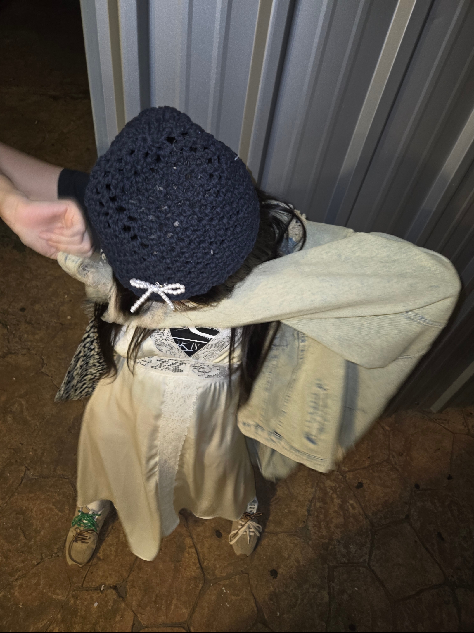 (W) On Running x Post Archive Faction (Paf) Cloudmonster 2 Moondust Chalk, Prada Cleo Brushed Leather Shoulder Bag White N 착용 스타일 - 10