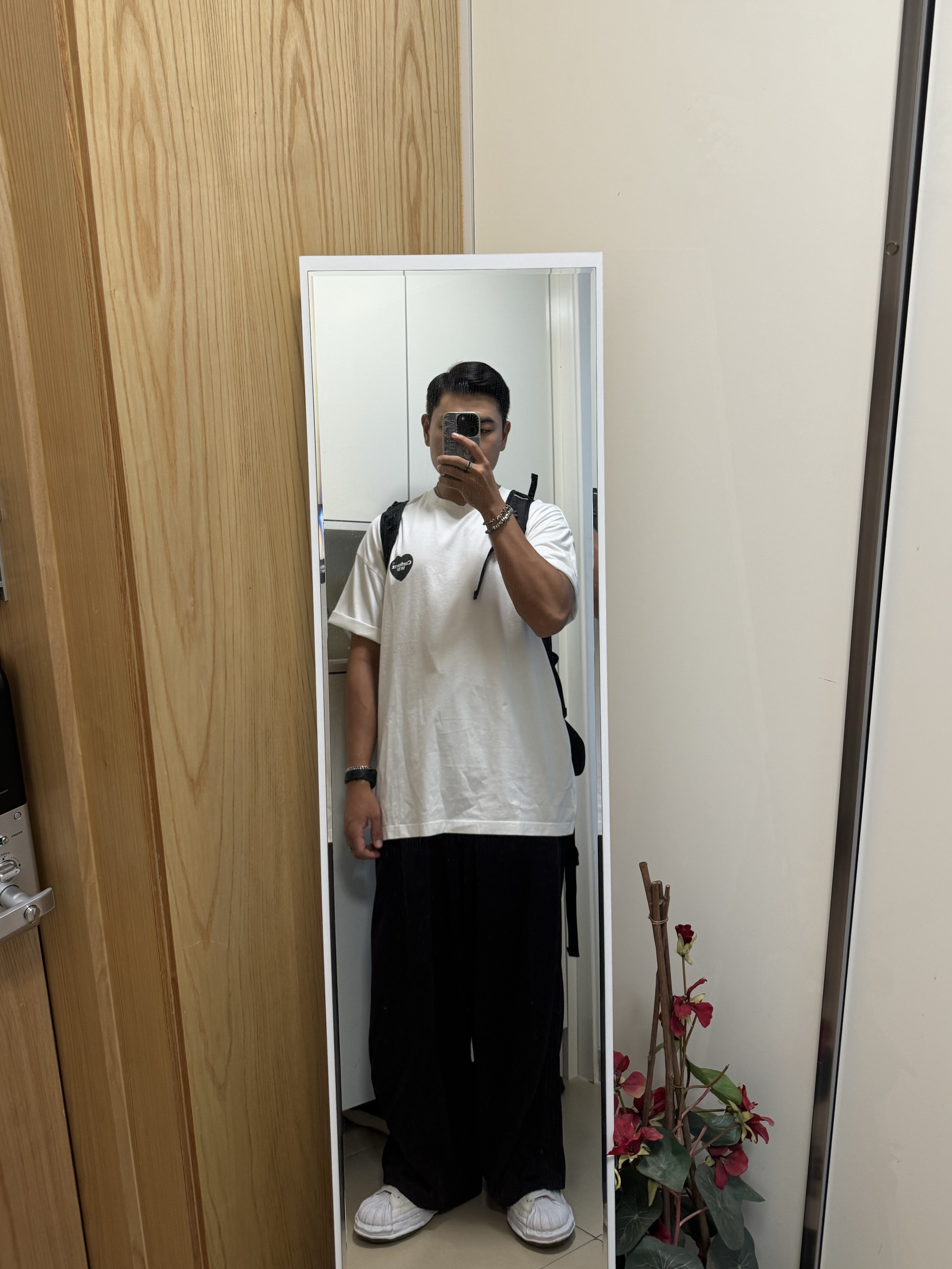 Needles H.D. Track Pants Poly Smooth Dark Purple, Carhartt WIP Heart Bandana T-Shirt White Black Stone Washed 착용 스타일