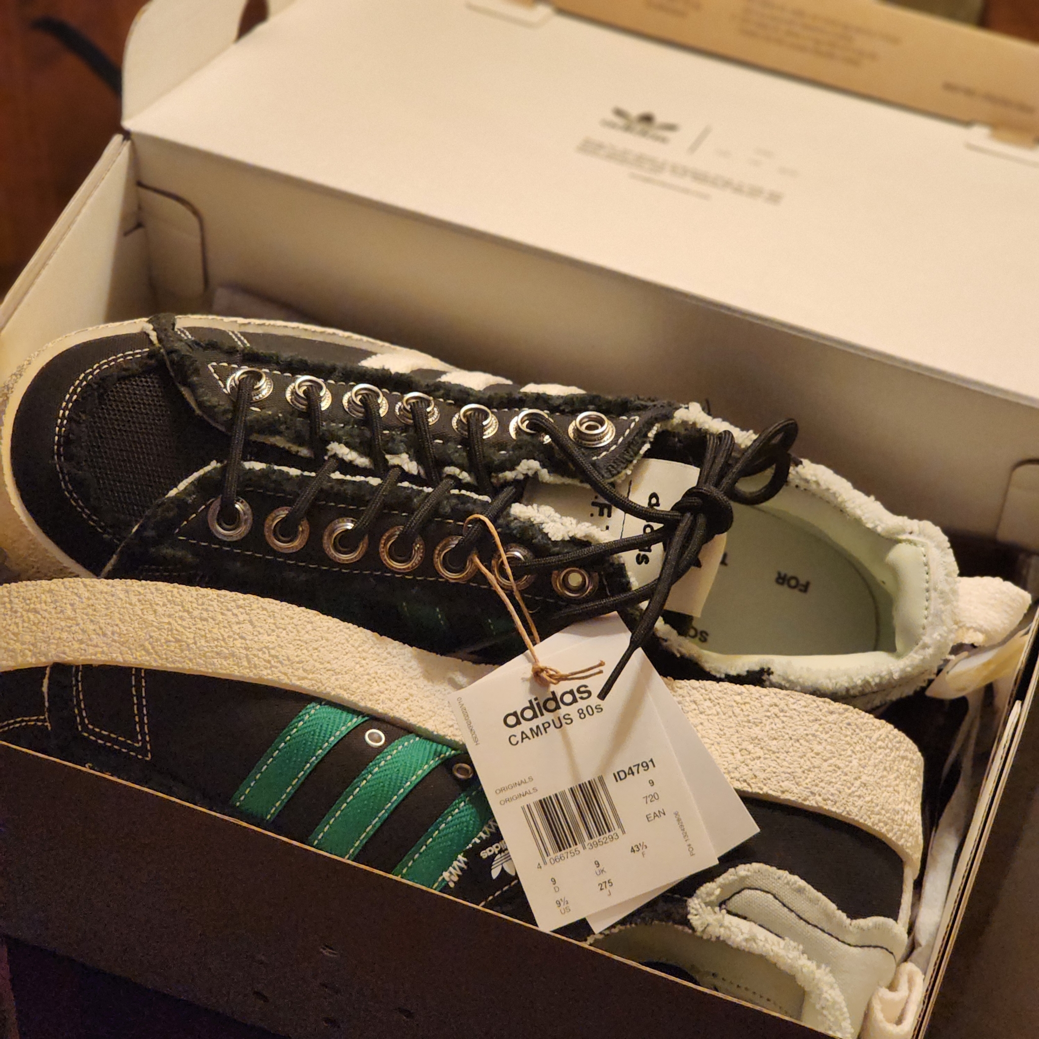 Adidas x Song for the Mute Campus 80s Core Black Cream White 착용 스타일 - 2