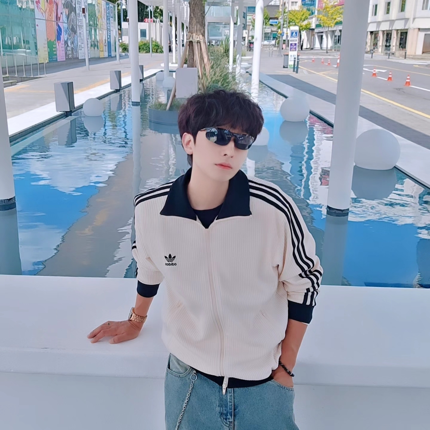 Adidas Waffle Beckenbauer Track Top Wonder White - KR Sizing, Samsung Galaxy Watch6 44mm LTE Silver (Korean Ver.) 착용 스타일 - 2