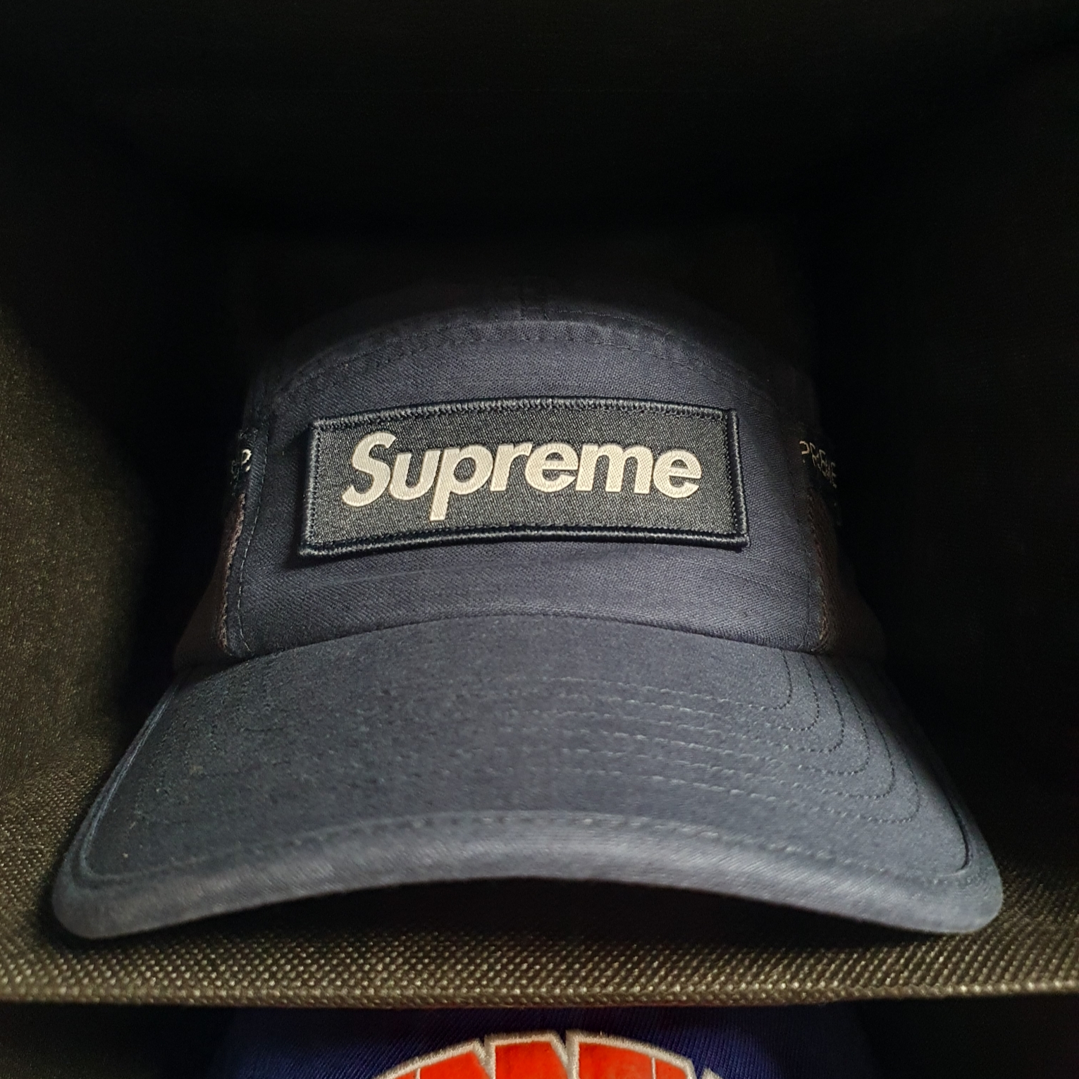 Supreme Mesh Pocket Camp Cap Navy - 23FW 착용 스타일