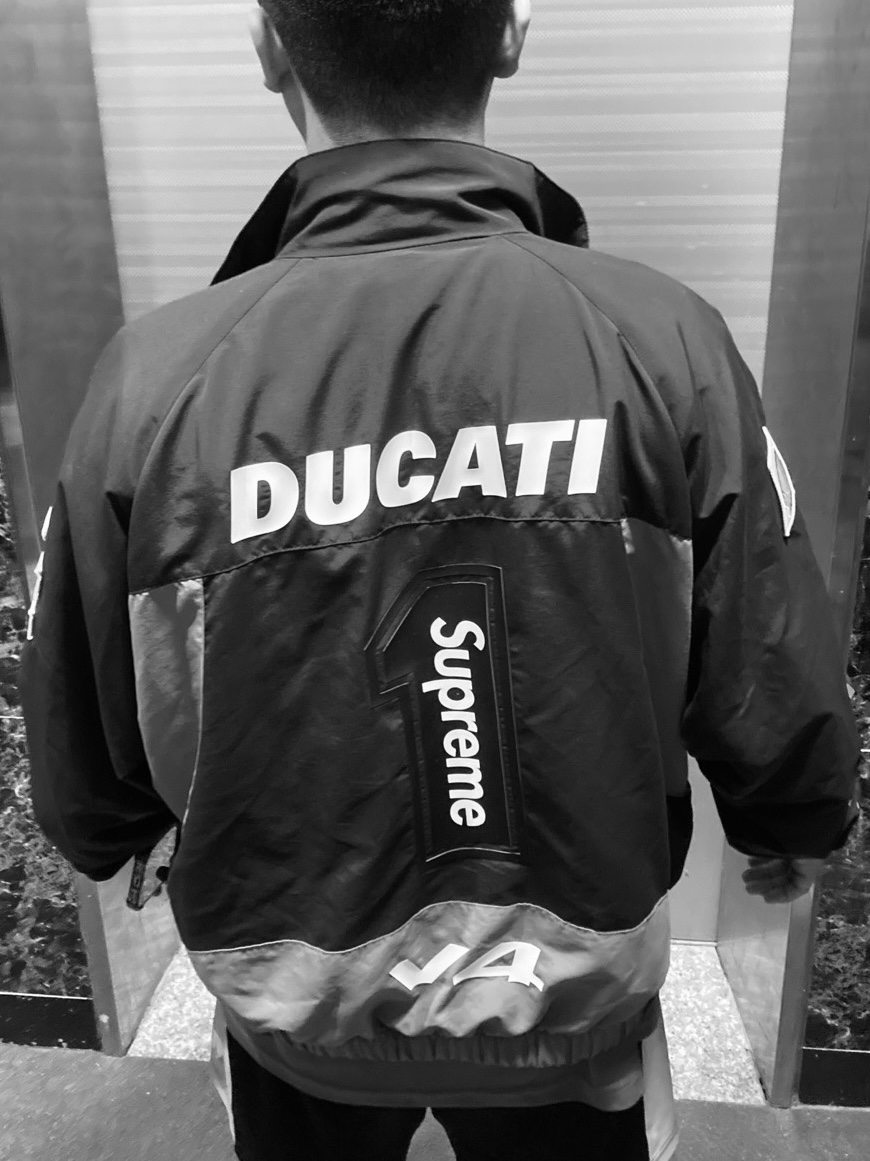 Supreme x Ducati Track Jacket Black - 24SS 착용 스타일