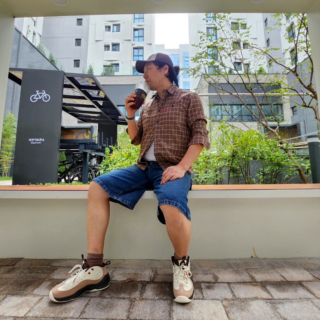 Nike Air Penny II Sesame and Coconut Milk, Millo Archive Home Mentality Ball Cap Brown 착용 스타일