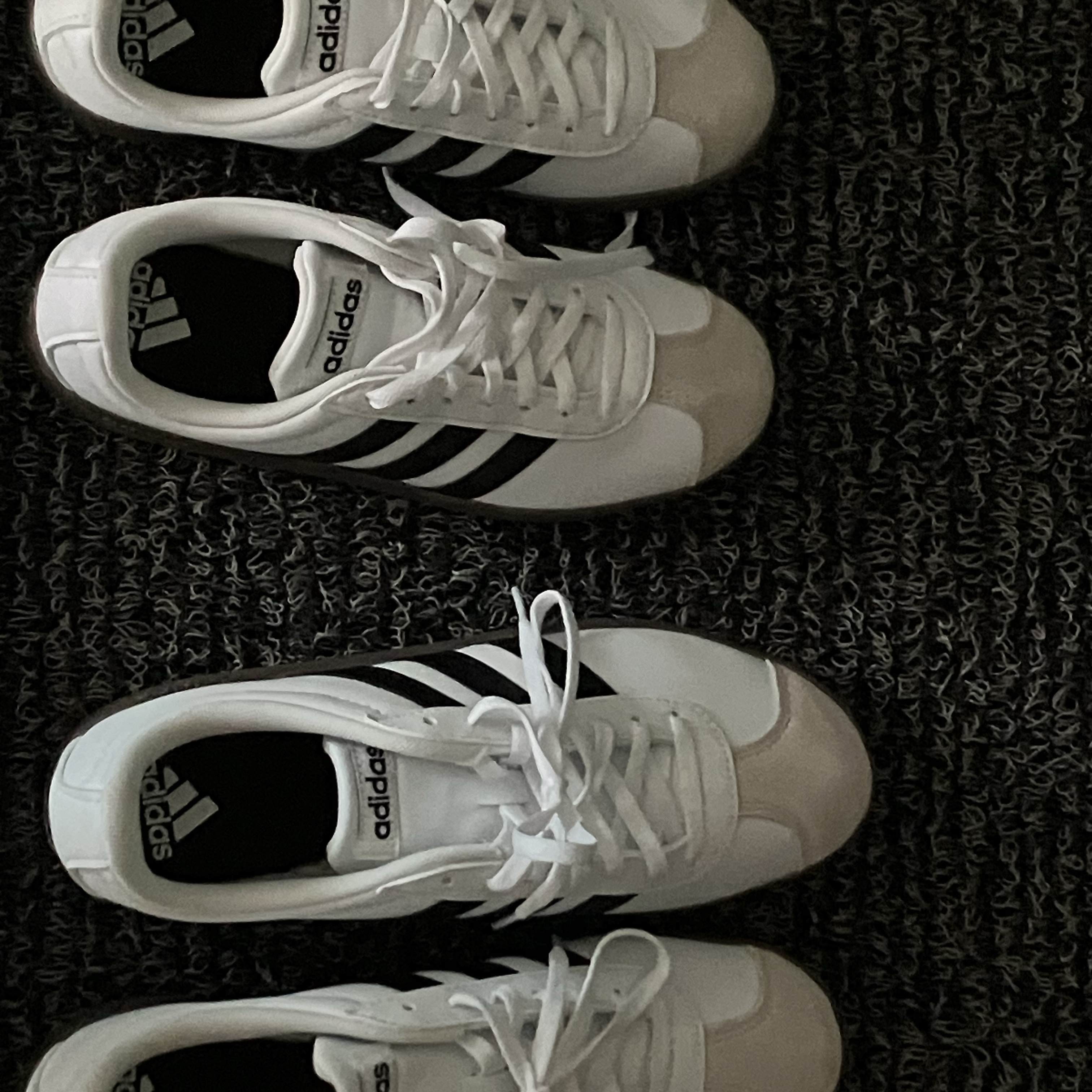 (W) Adidas VL Court Base Cloud White Core Black, Adidas VL Court Base Cloud White Core Black 착용 스타일