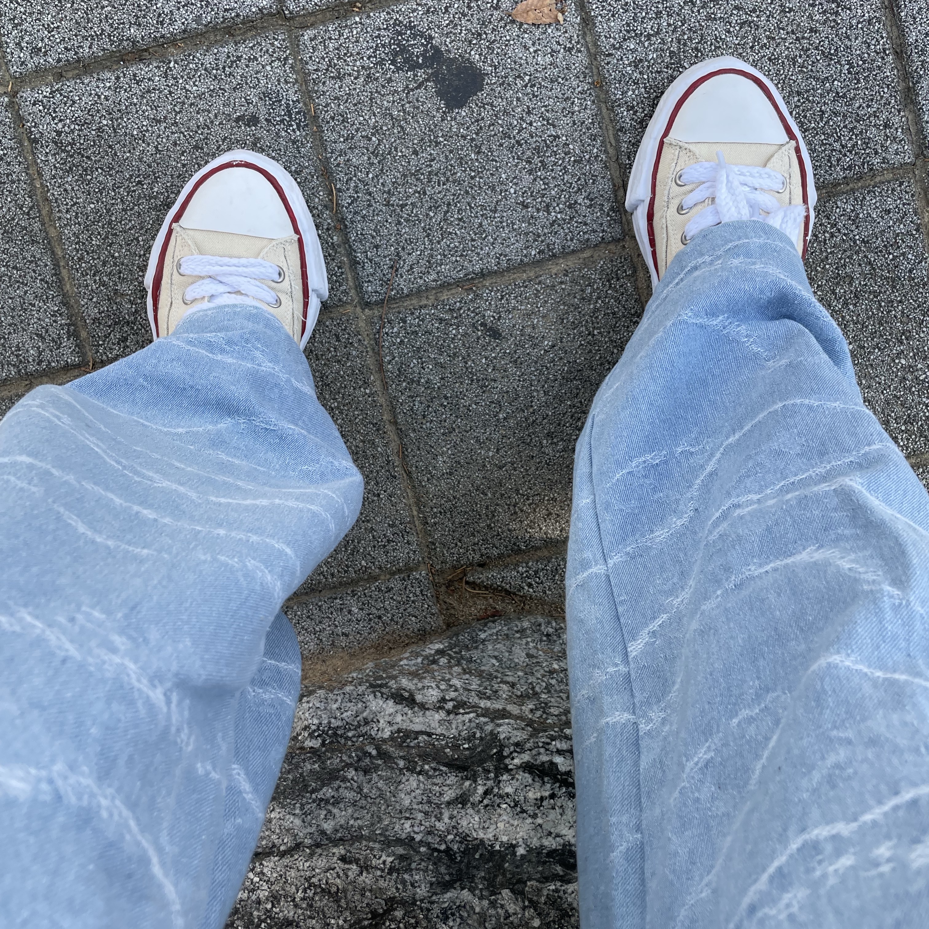 Maison Mihara Yasuhiro Peterson OG Sole Canvas Low-top Sneakers Natural 착용 스타일