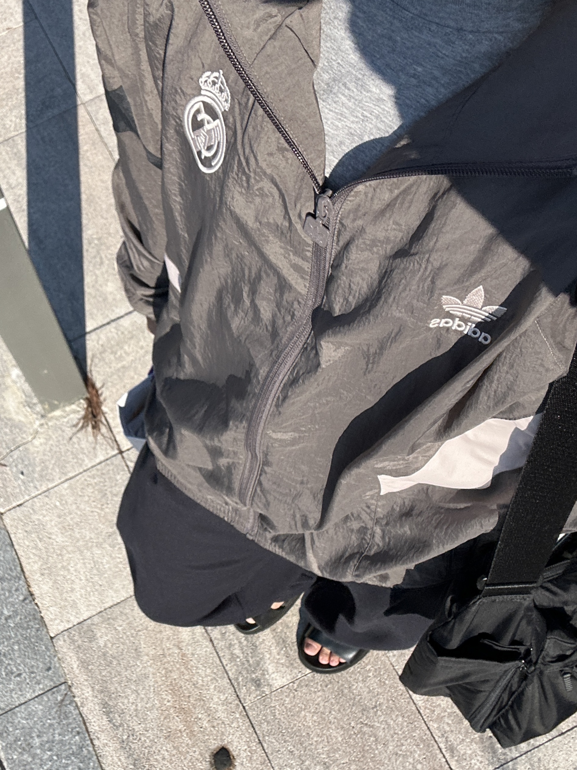 Adidas Real Madrid Originals Track Top Charcoal Grey - KR Sizing 착용 스타일 - 2