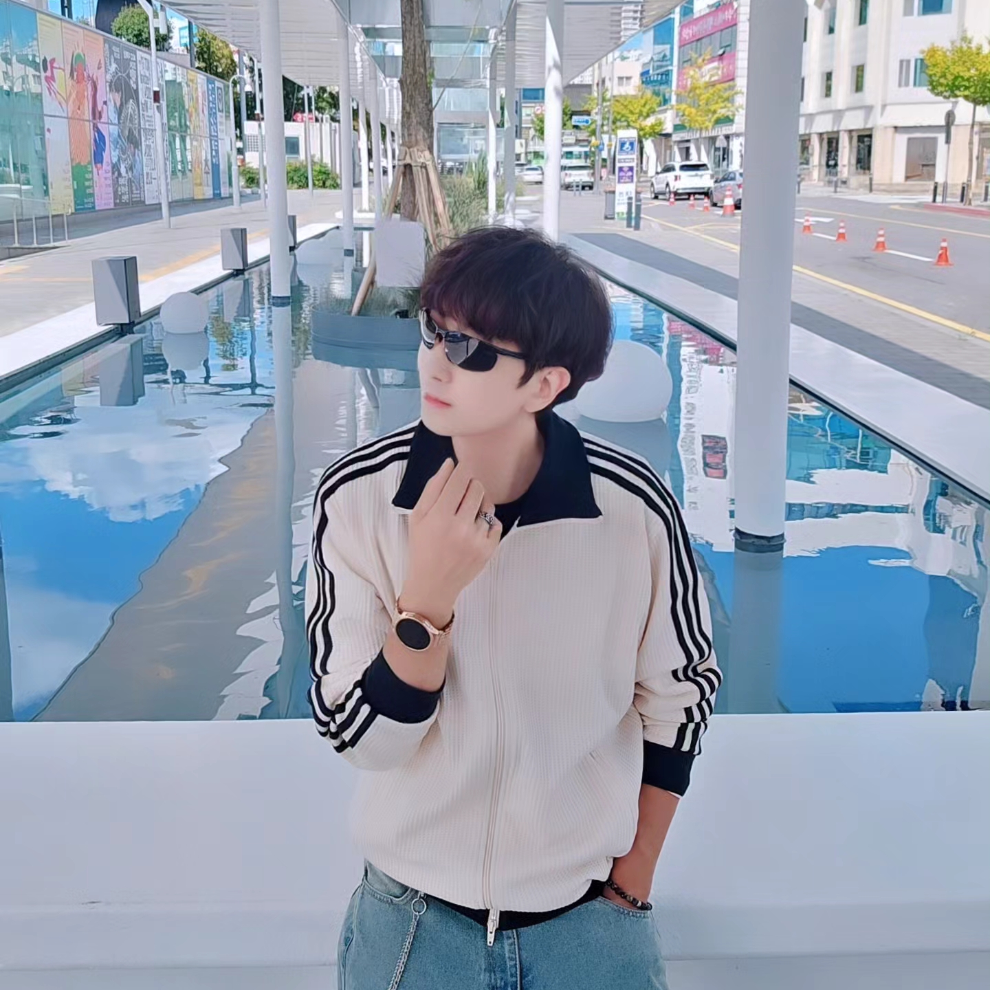 Adidas Waffle Beckenbauer Track Top Wonder White - KR Sizing, Samsung Galaxy Watch6 44mm LTE Silver (Korean Ver.) 착용 스타일 - 4
