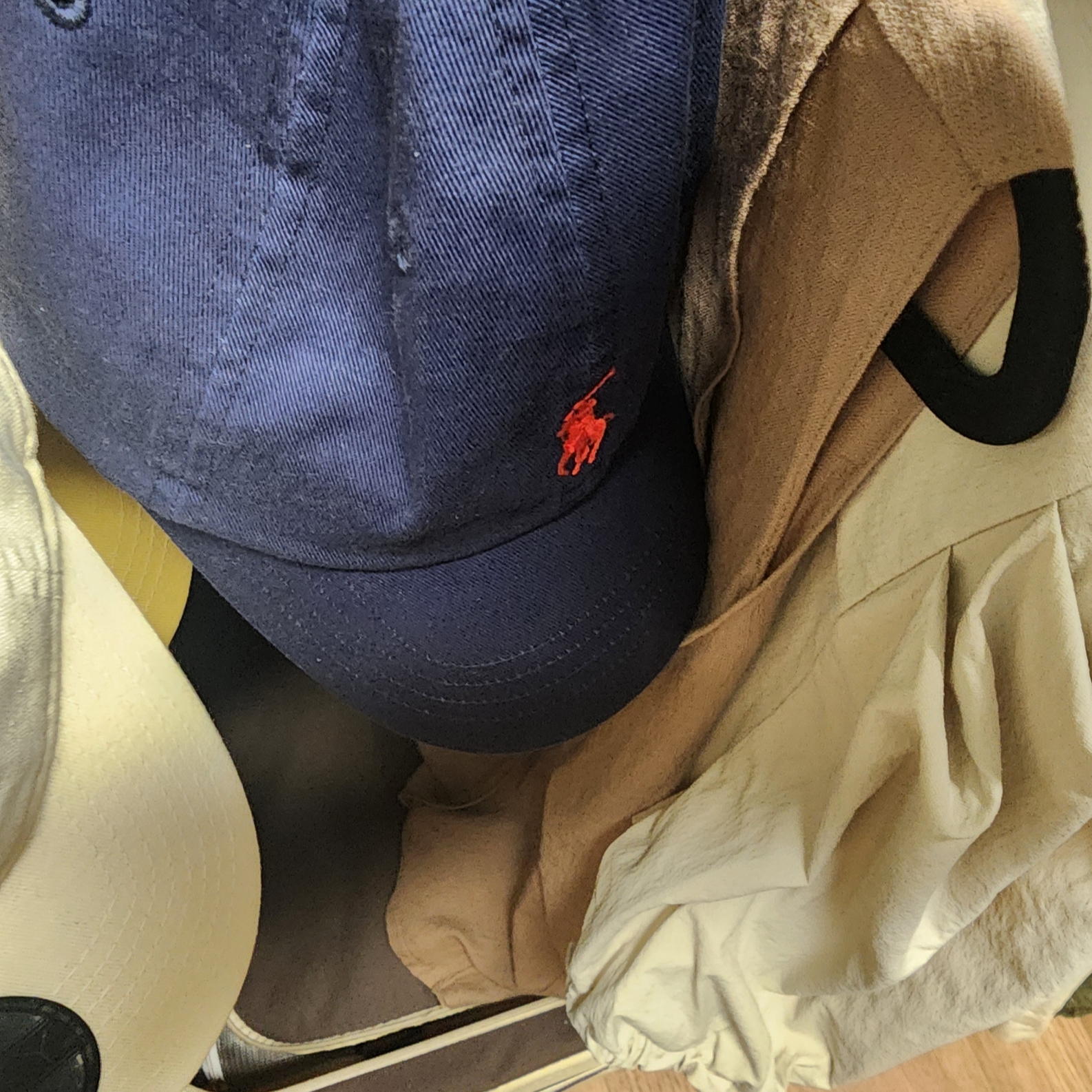 [30% 적립] Polo Ralph Lauren Cotton Chino Ball Cap Newport Navy 착용 스타일