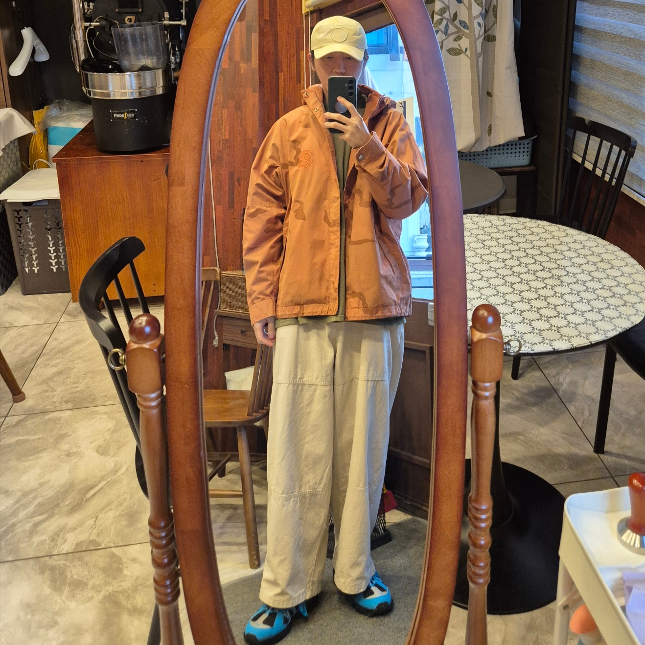 Stussy Barracuda Pigment Dyed LS T-Shirt Olive, Supreme x Stone Island Camp Cap Black - 23FW 착용 스타일
