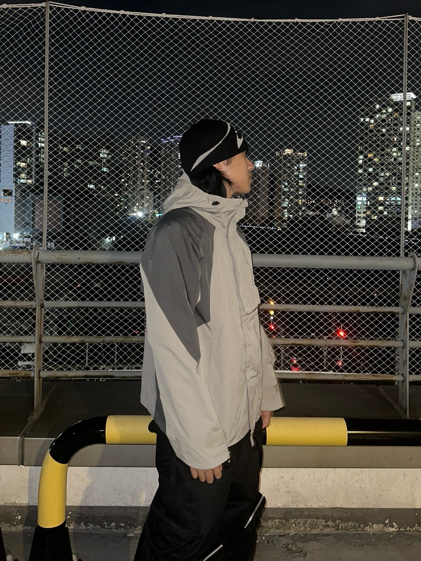 BLR Curved Logo Beanie Black, BLR Curved Logo Beanie Ivory 착용 스타일