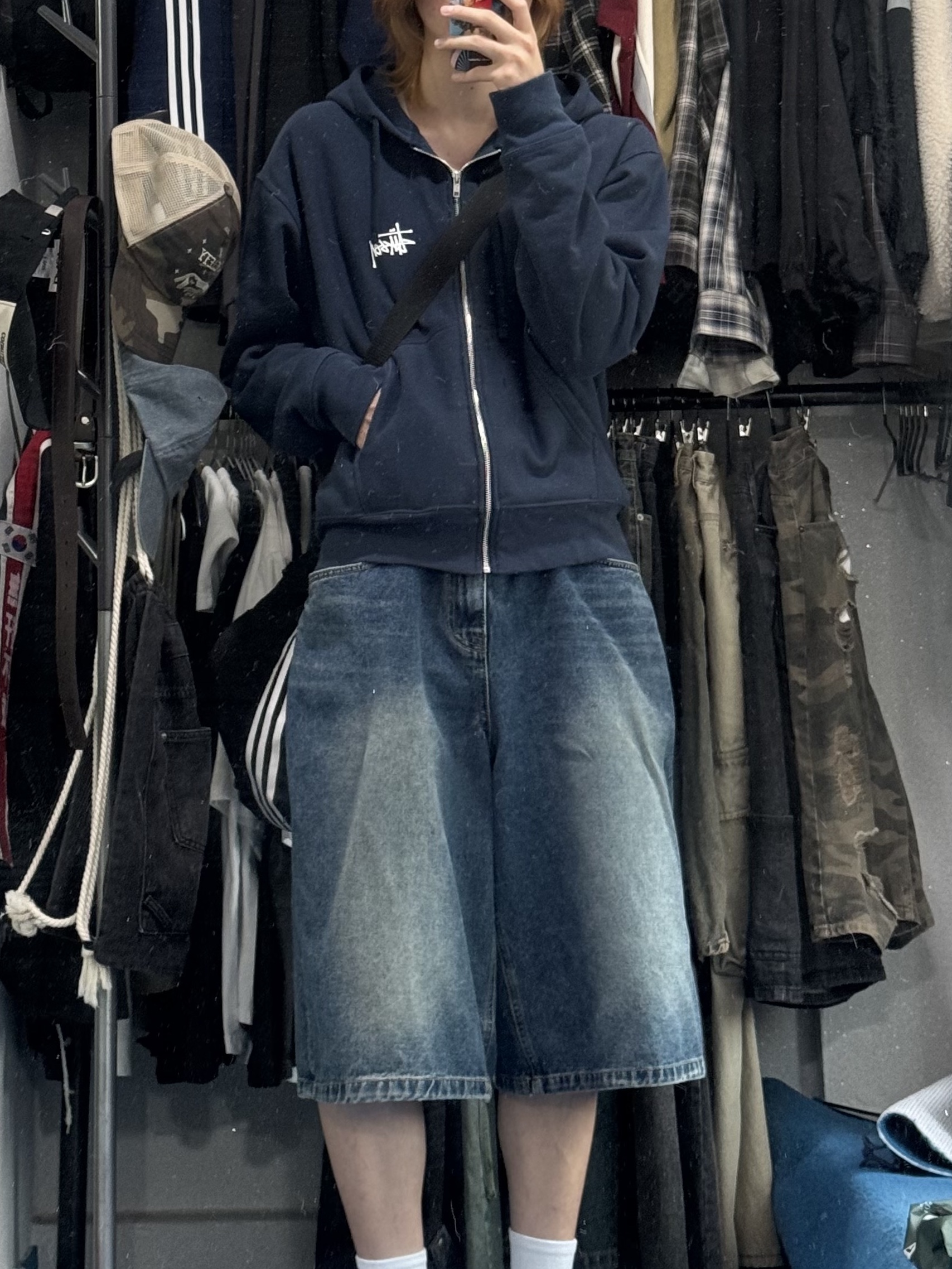 Stussy Basic Stussy Zip Hoodie Navy 2024, 2025 착용 스타일 - 1