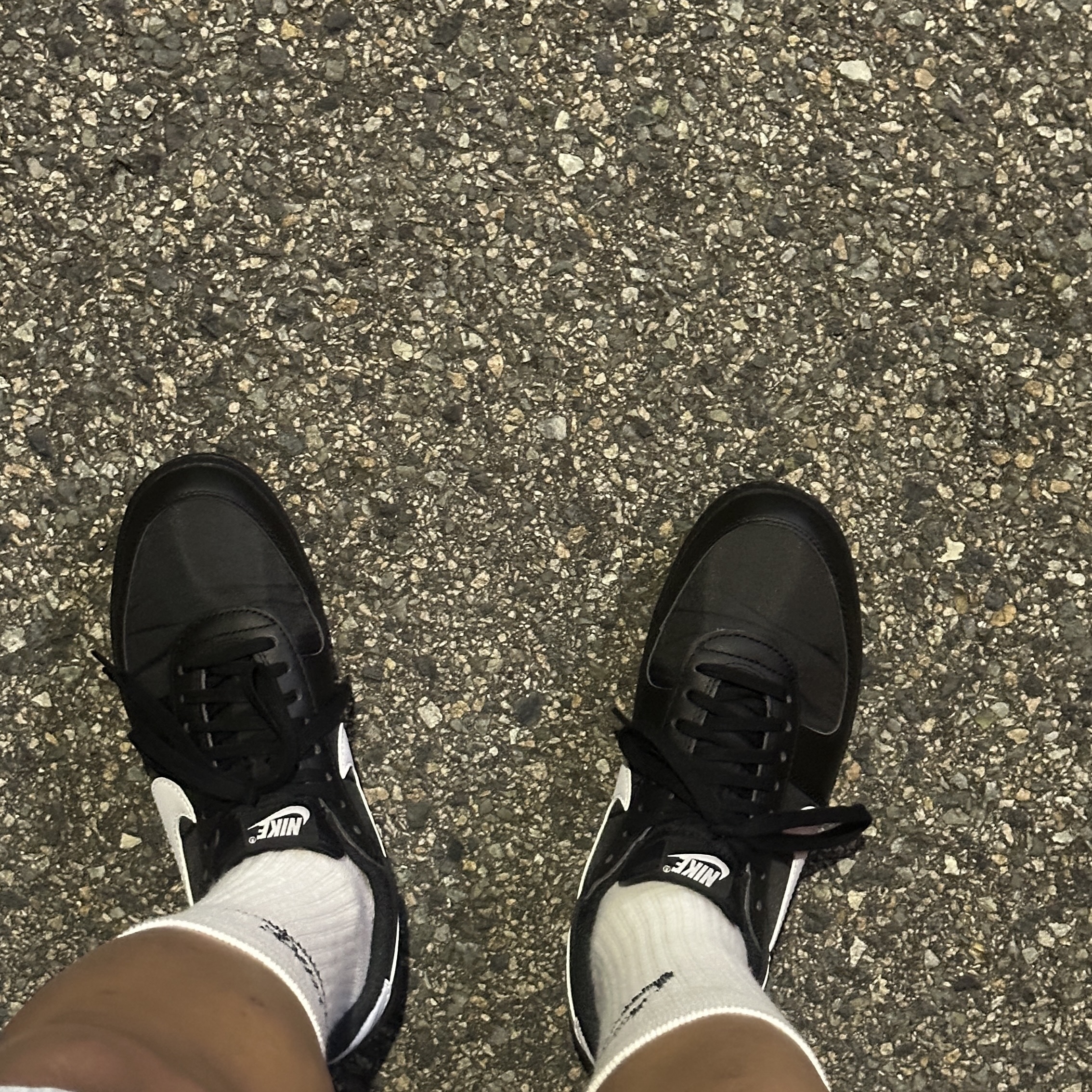 Nike Field General 82 SP Black and White 착용 스타일 - 1