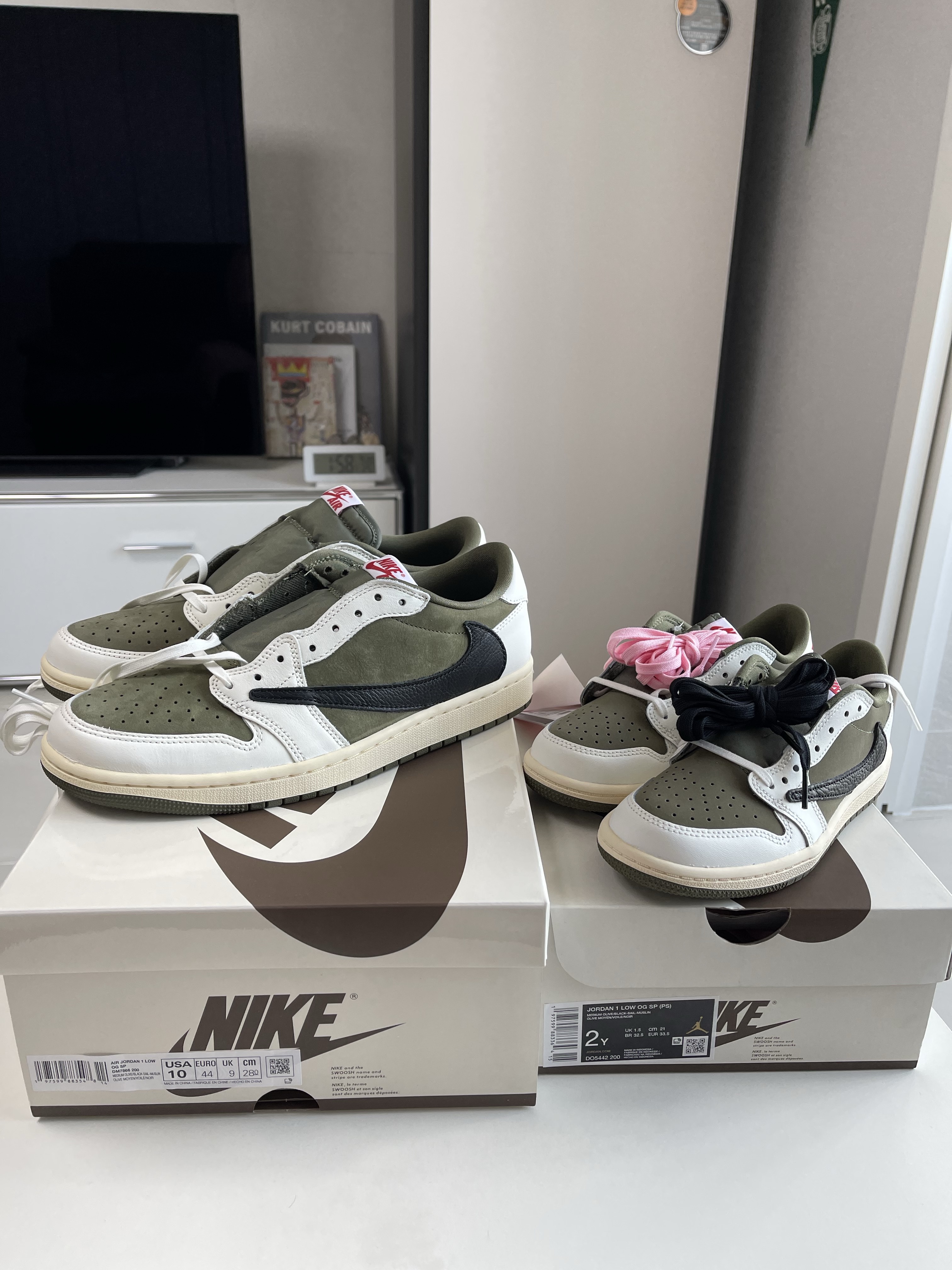 Jordan 1 x Travis Scott Retro Low OG SP Reverse Olive, (PS) Jordan 1 x Travis Scott Retro Low OG SP Reverse Olive 착용 스타일 - 3