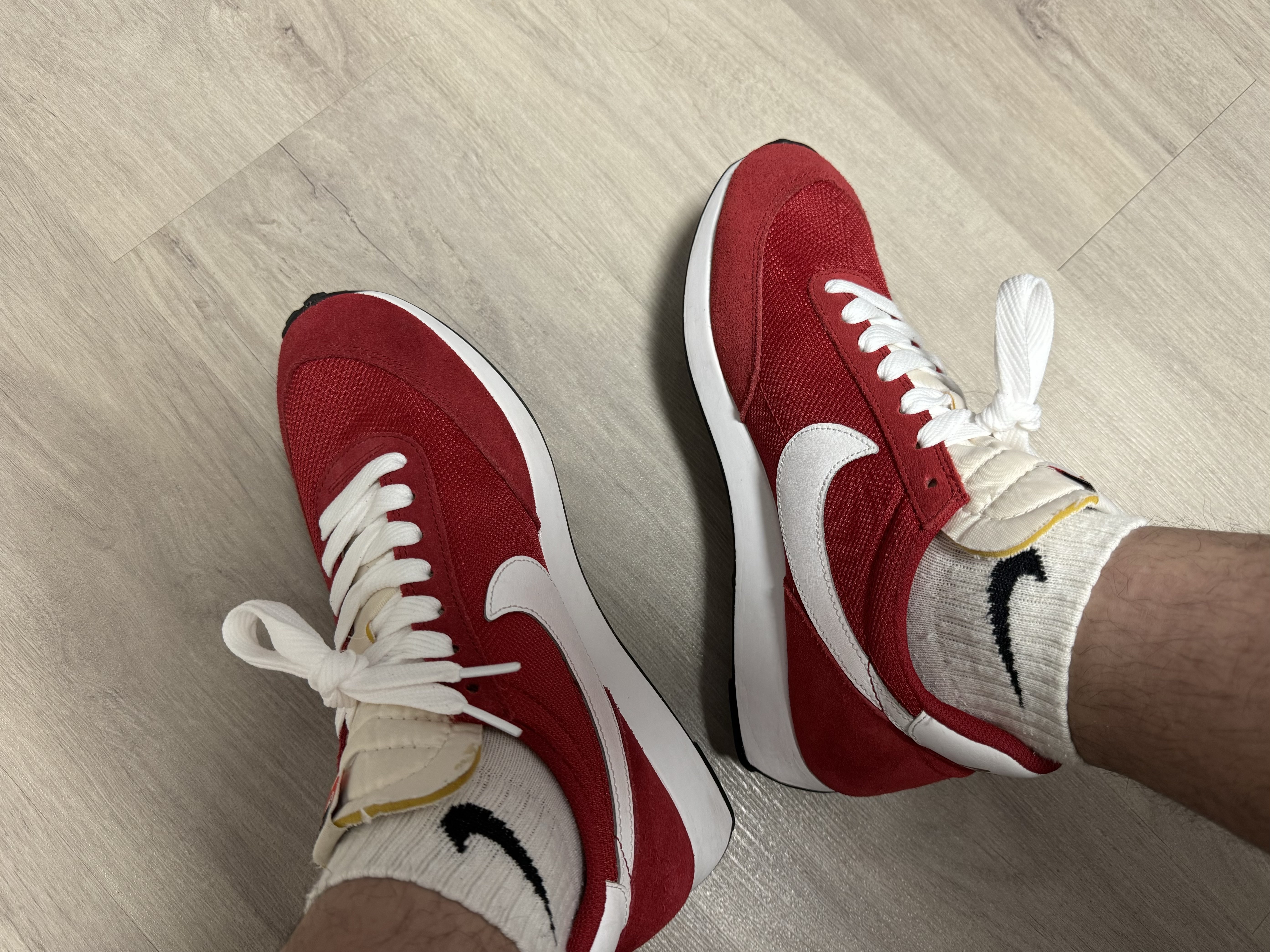 Nike Air Tailwind 79 Gym Red 착용 스타일 - 2