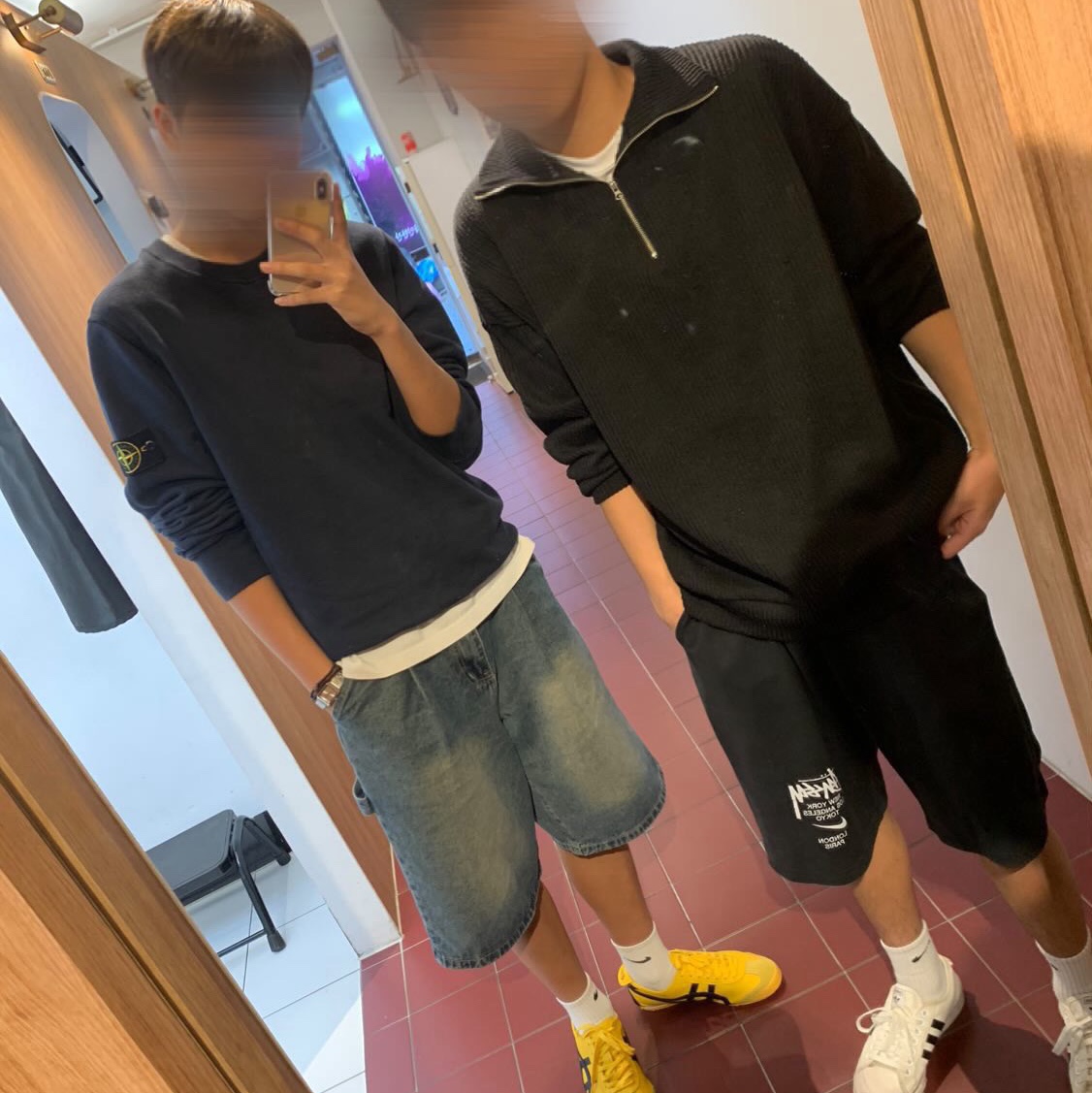 Onitsuka Tiger Mexico 66 Yellow Black, Stone Island 63020 Crewneck Sweatshirt Black - 22FW 착용 스타일