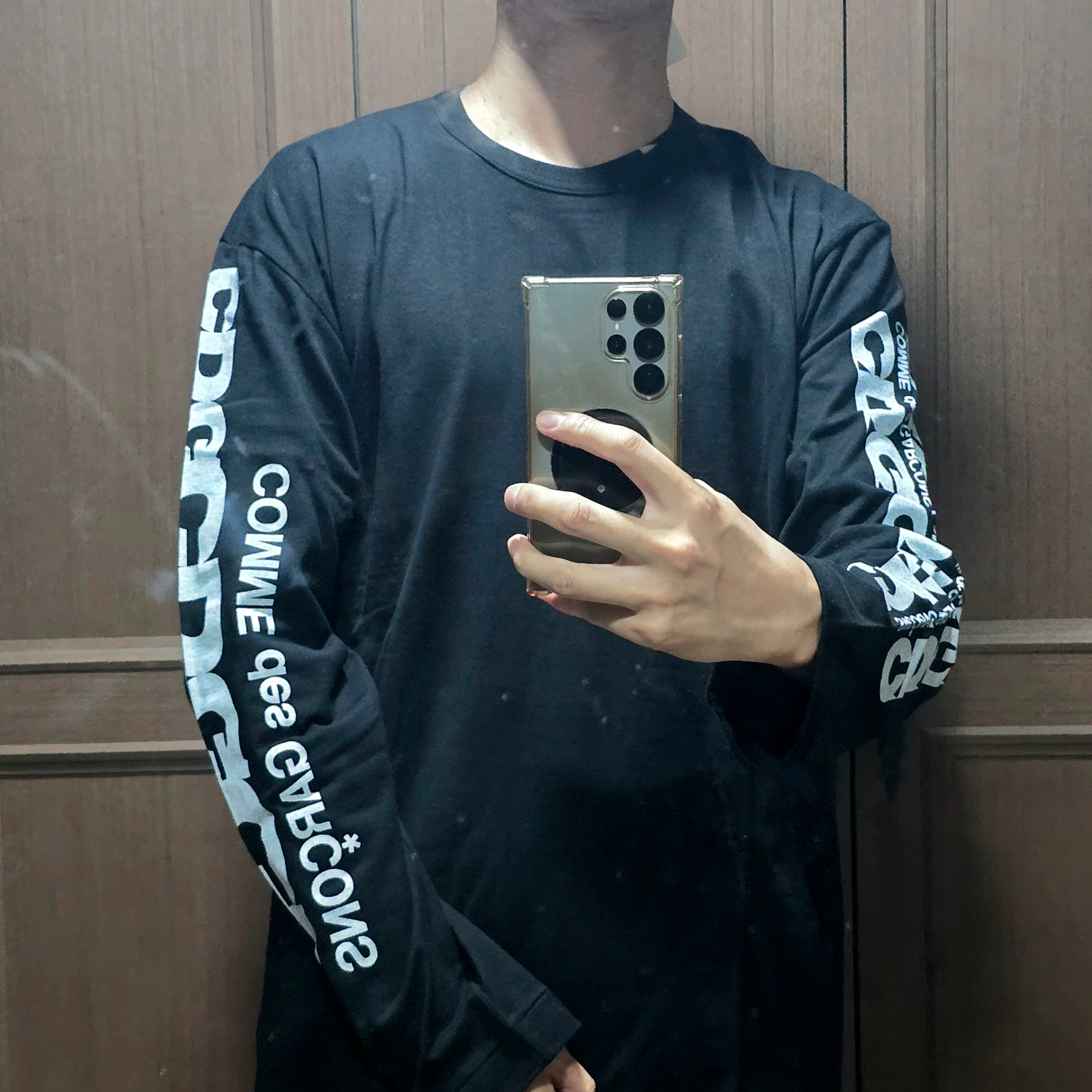 CDG Long Sleeve T-Shirt1 Black 착용 스타일