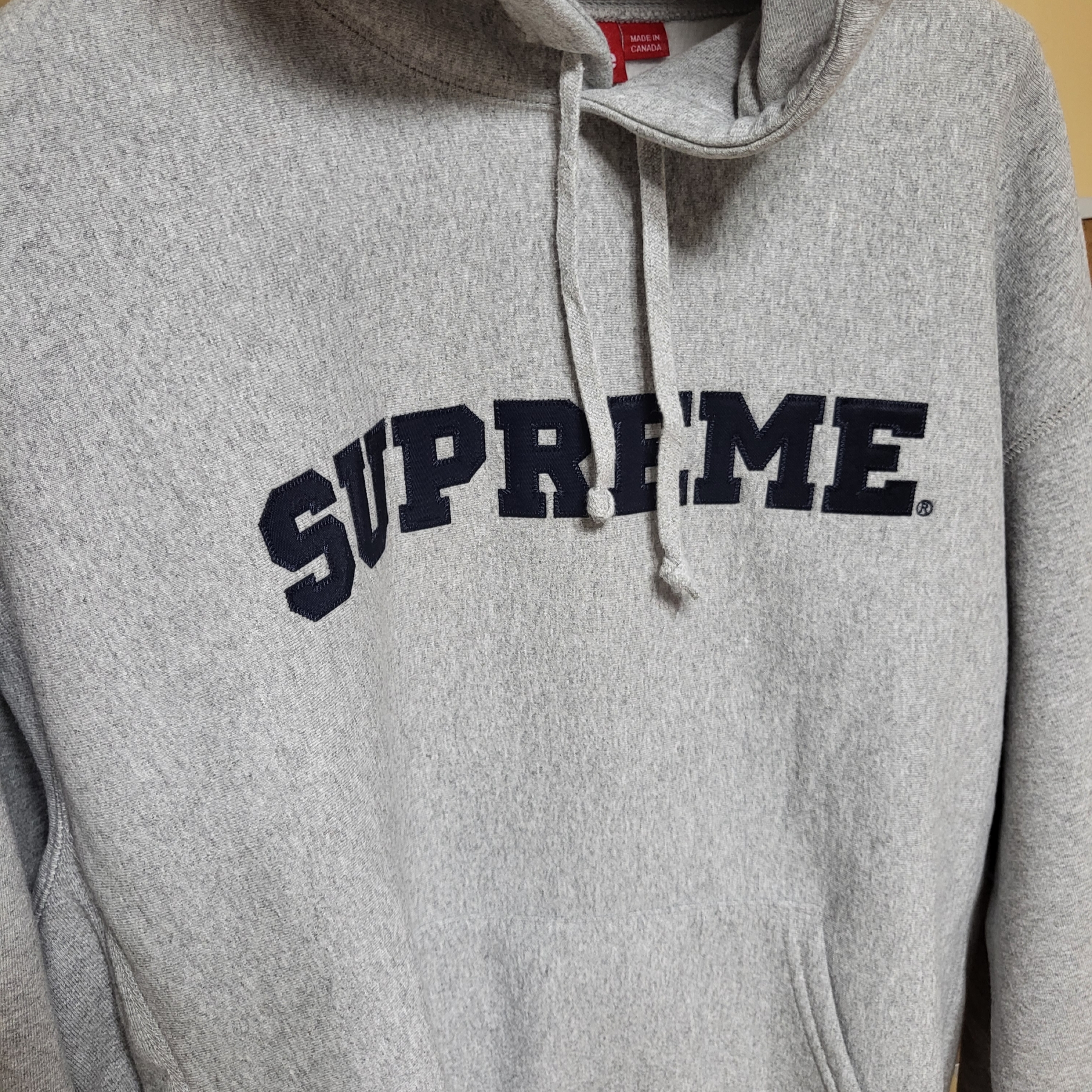 Supreme Collegiate Hooded Sweatshirt Heather Grey - 24SS 착용 스타일