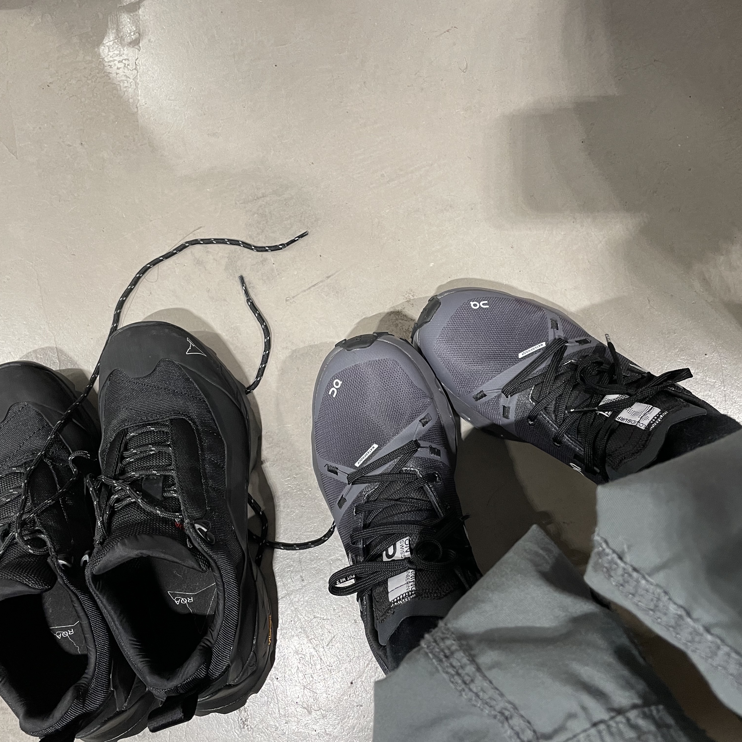 Roa Hiking Katharina Black, On Running Cloudsurfer Trail Waterproof Black Eclipse 착용 스타일