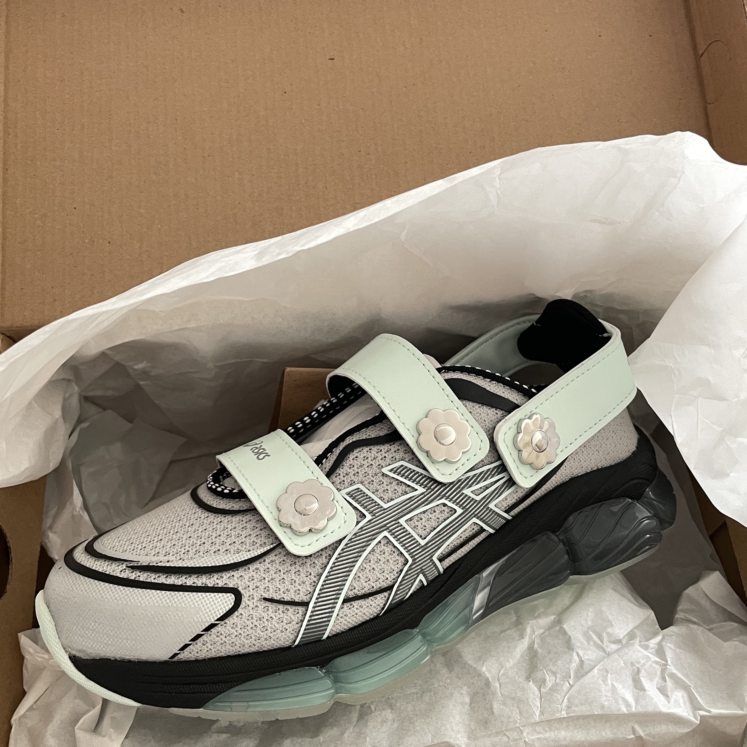 Asics x Cecilie Bahnsen Gel-Quantum 360 VIII Silver Mint 착용 스타일