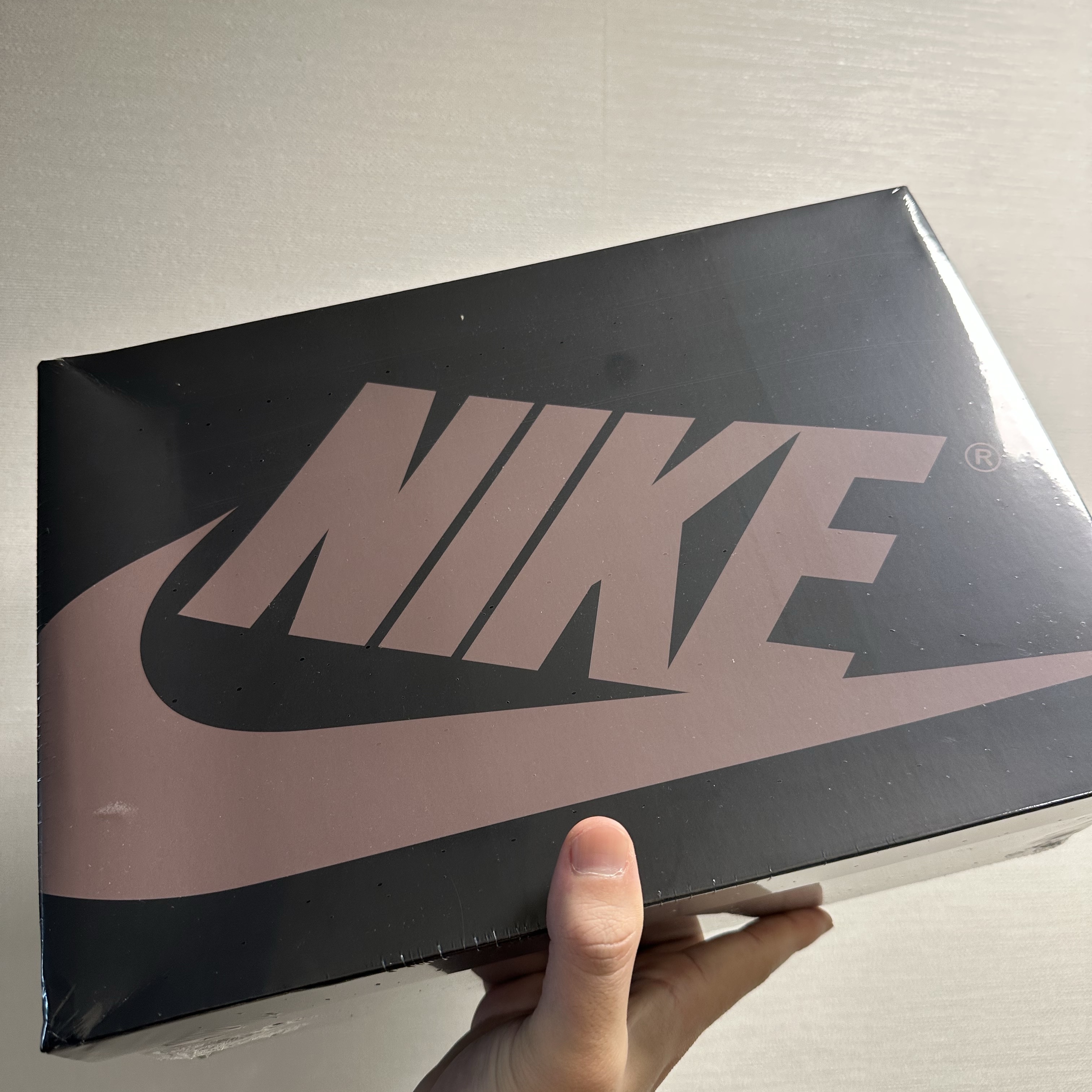 Jordan 1 Retro Low OG Mocha 착용 스타일 - 1