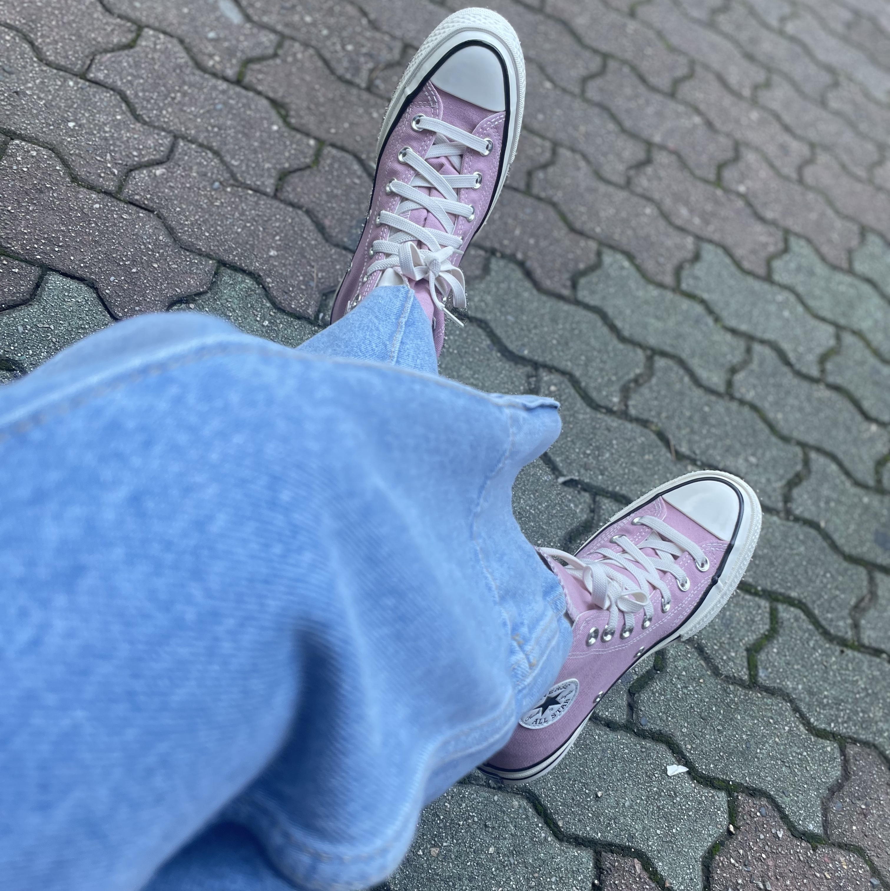 Converse Chuck 70 Seasonal Color Pacific Pink 착용 스타일 - 2