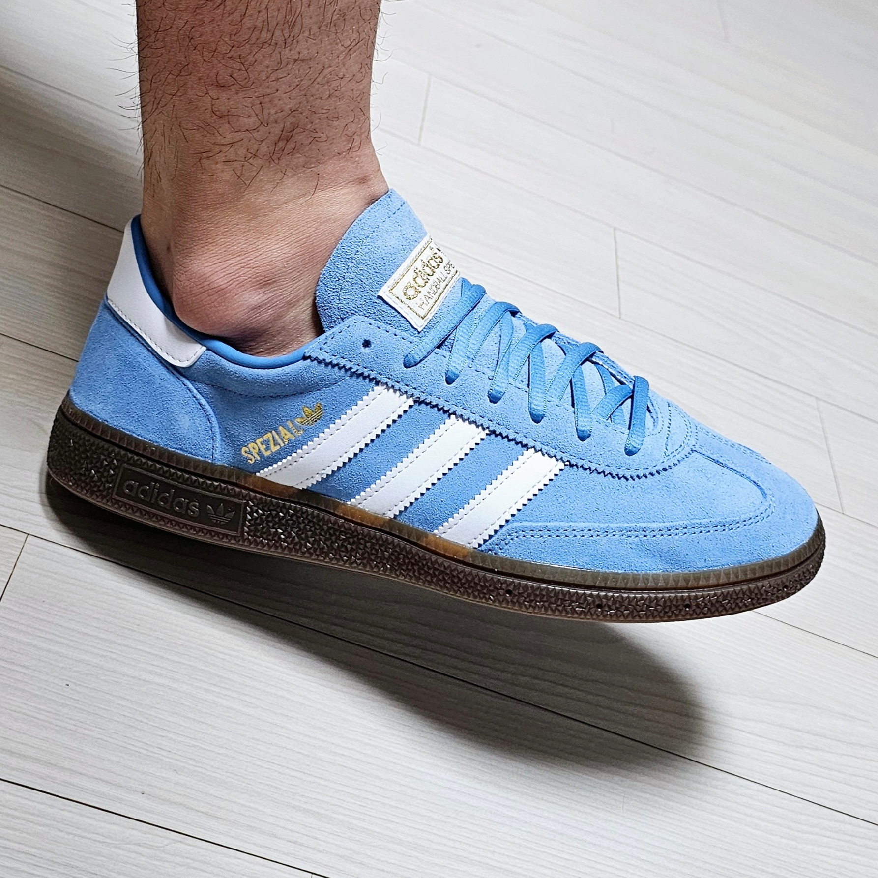 Adidas Spezial Handball Light Blue 착용 스타일