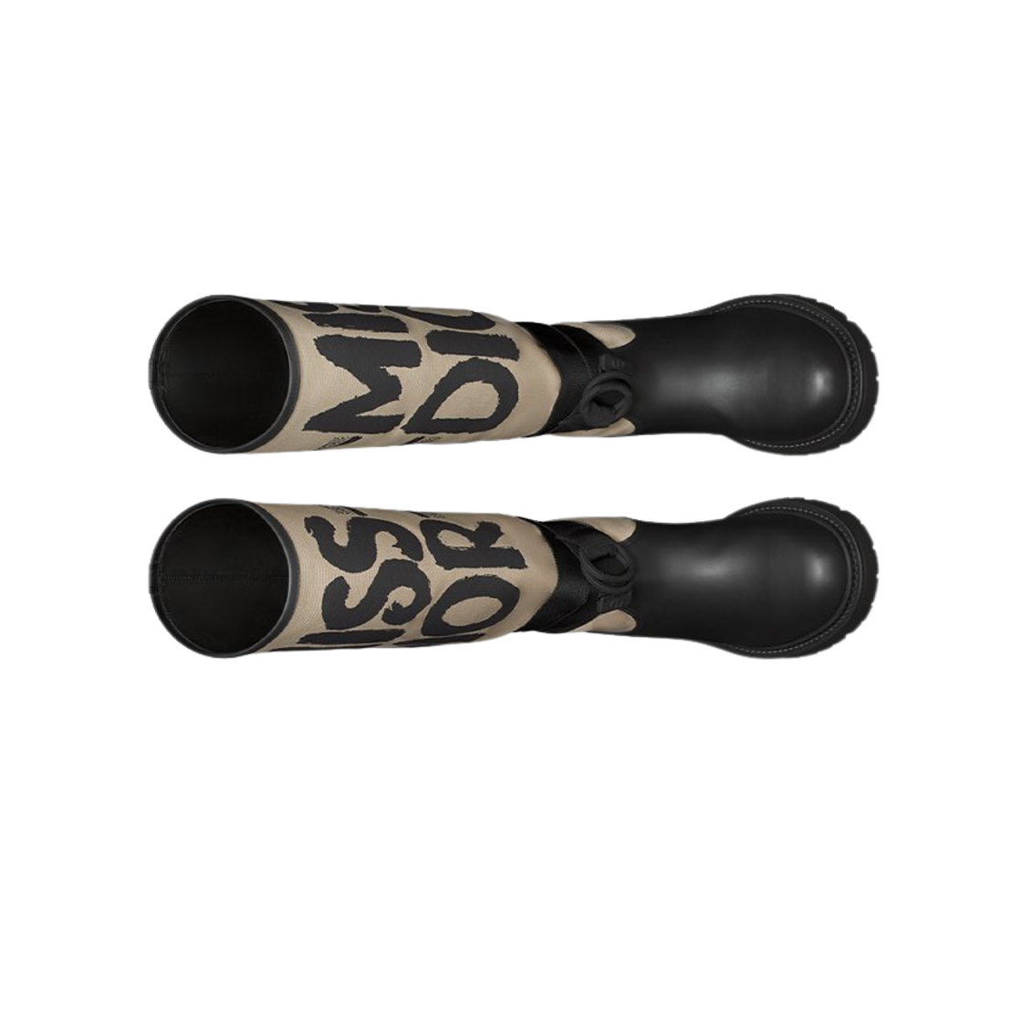 (W) 디올 D-메이저 부츠 웜 토프 테크니컬 캔버스 블랙 미스 디올 그래피티 프린트 앤 블랙 카프스킨((W) Dior D-Major Boot Warm Taupe Technical Canvas with Black Miss Dior Graffiti Print and Black Calfskin) - 2