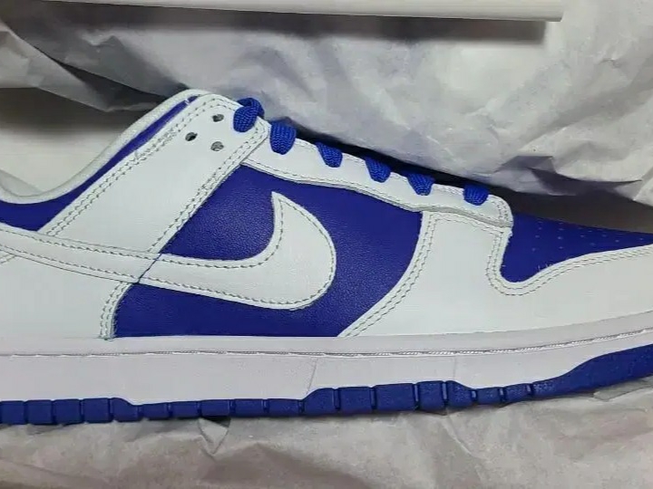 Nike Dunk Low Retro Racer Blue and White 착용 스타일