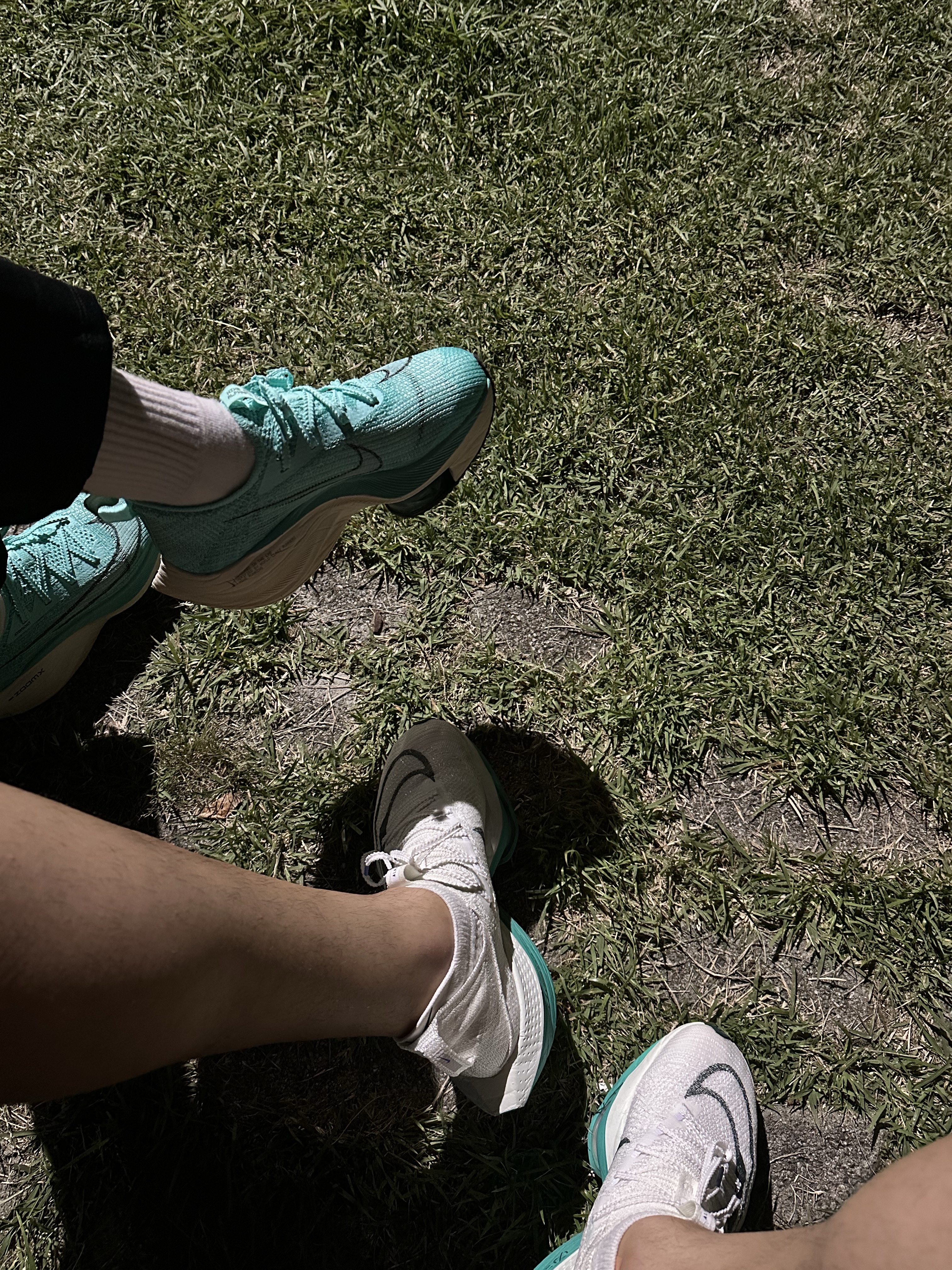 Nike Air Zoom Alphafly Next% 2 White Clear Jade, (W) Nike Air Zoom Alphafly Next% Hyper Turquoise 착용 스타일