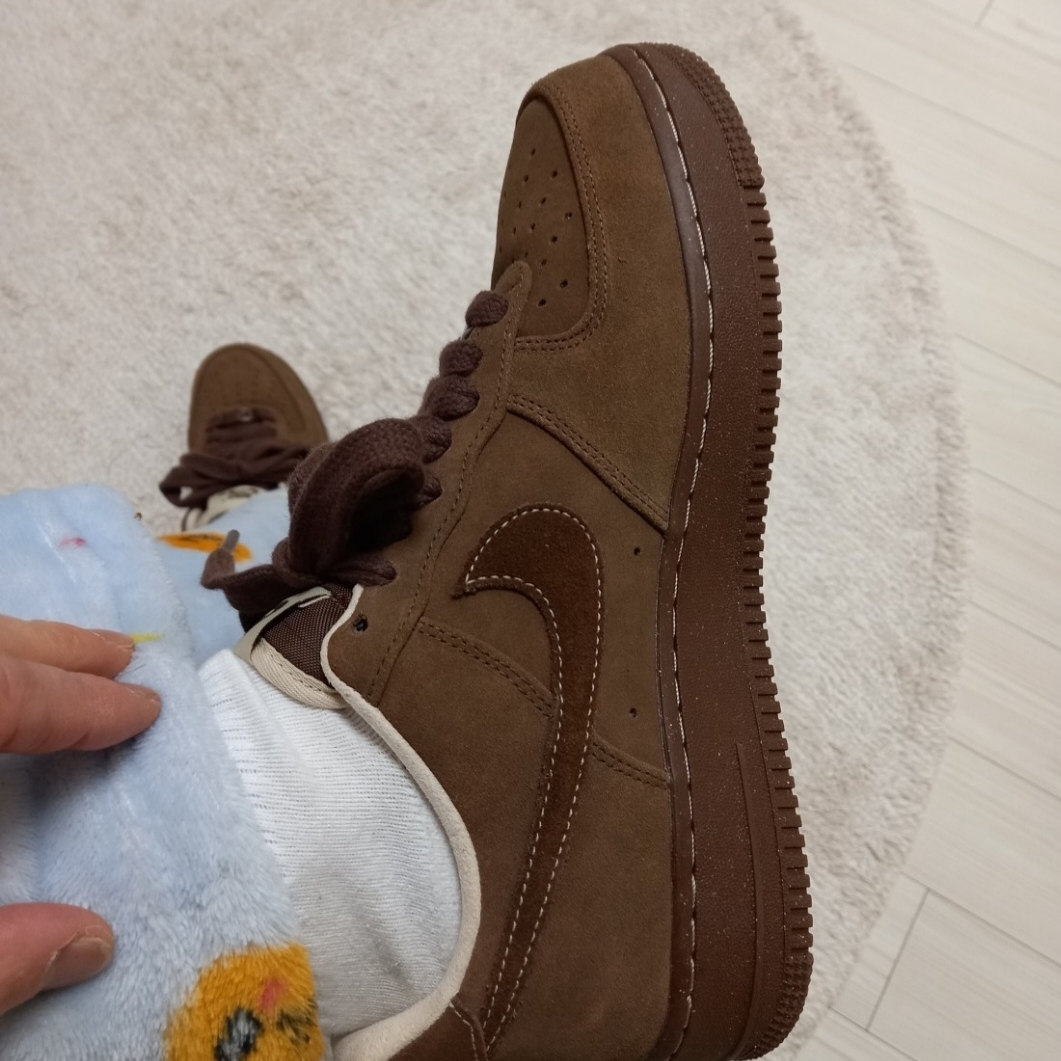 (W) Nike Air Force 1 '07 Cacao Wow 착용 스타일 - 1