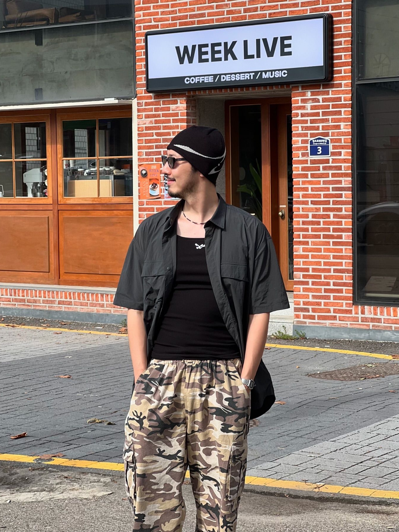BLR Curved Logo Beanie Black, BLR Curved Logo Beanie Ivory 착용 스타일