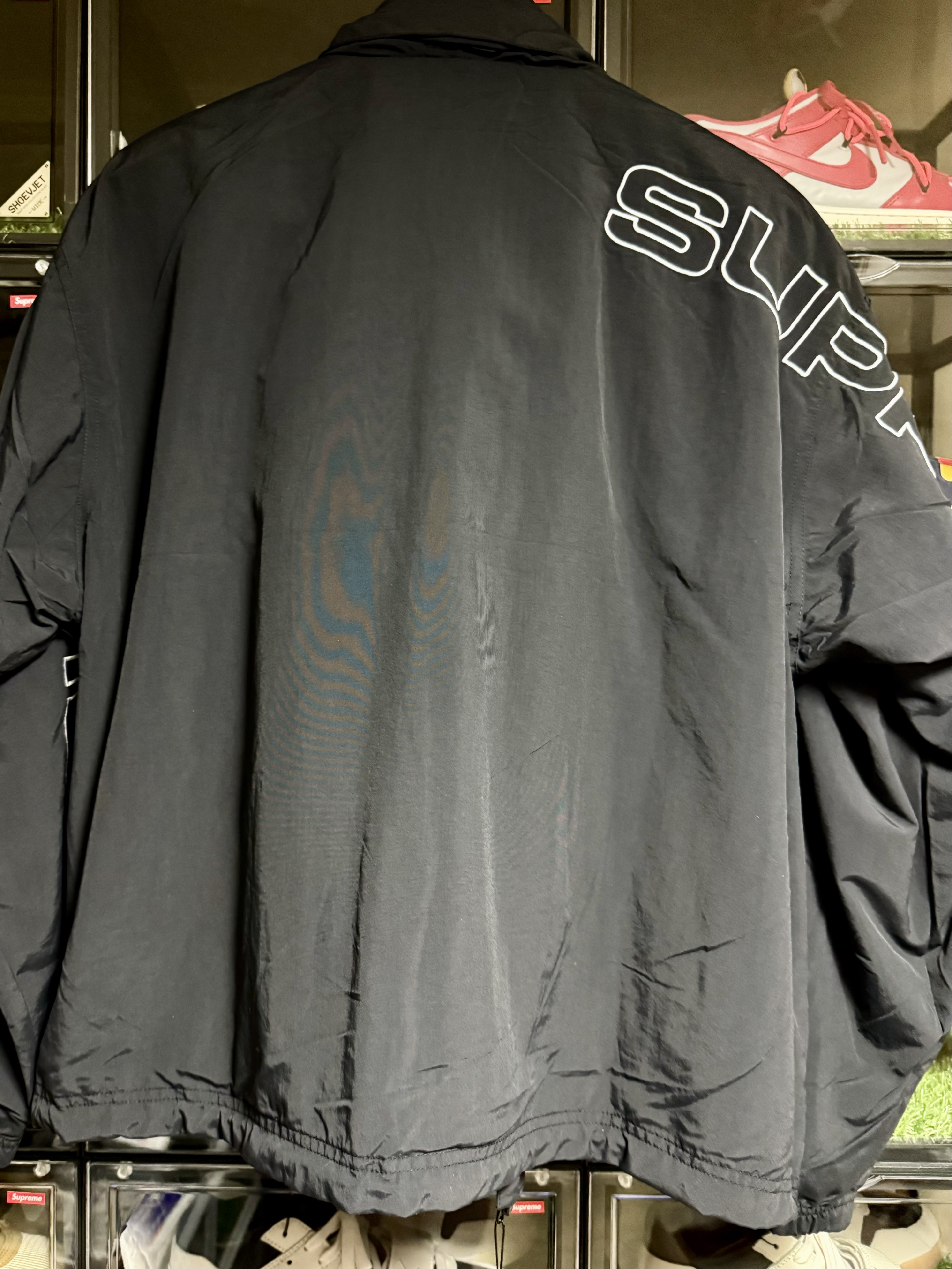 Supreme Spellout Embroidered Track Jacket Black - 24FW 착용 스타일 - 2