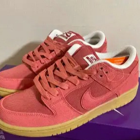 Nike SB Dunk Low Adobe 착용 스타일