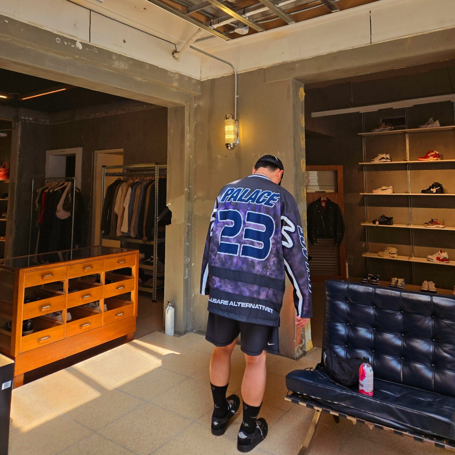 Palace Brighter Alternative Hockey Jersey Black - 23FW, Stussy x Our Legacy Work Shop Trucker Cap Black 착용 스타일 - 3