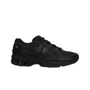 New Balance 1906U Triple Black