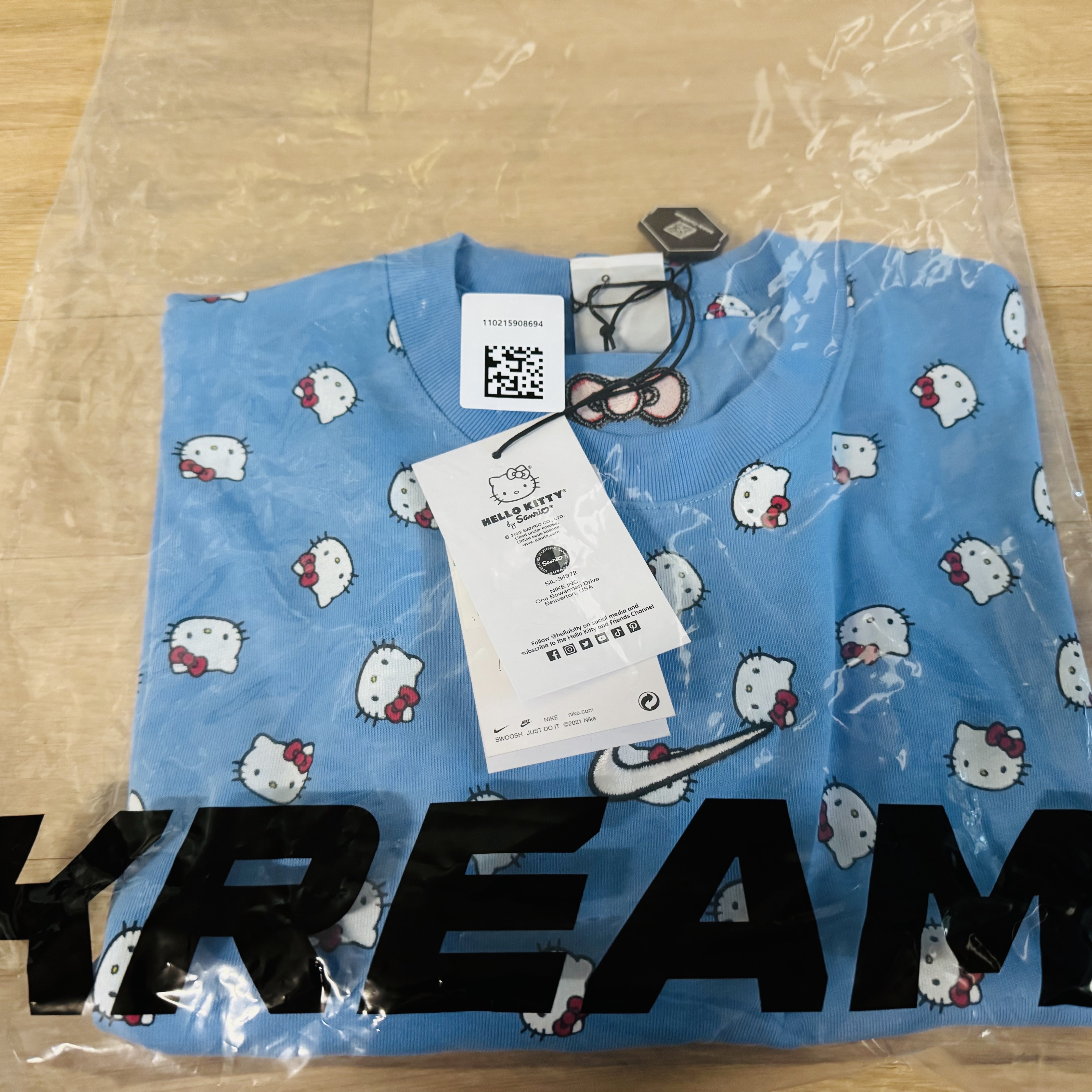 Nike x Hello Kitty NRG T-Shirt University Blue - Asia 착용 스타일